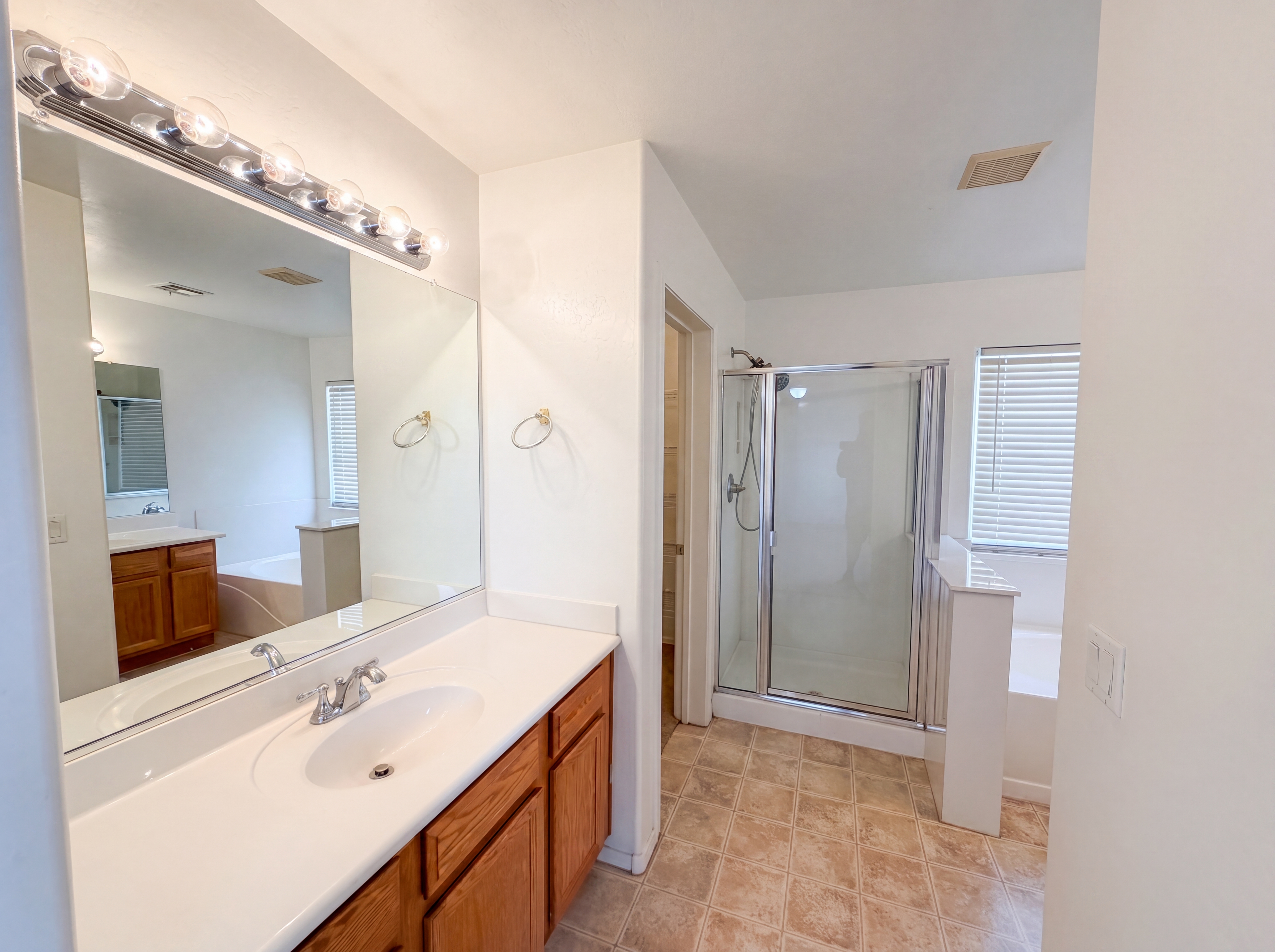 Photo 15 of 27 of 11280 W Magnolia St, Avondale, AZ