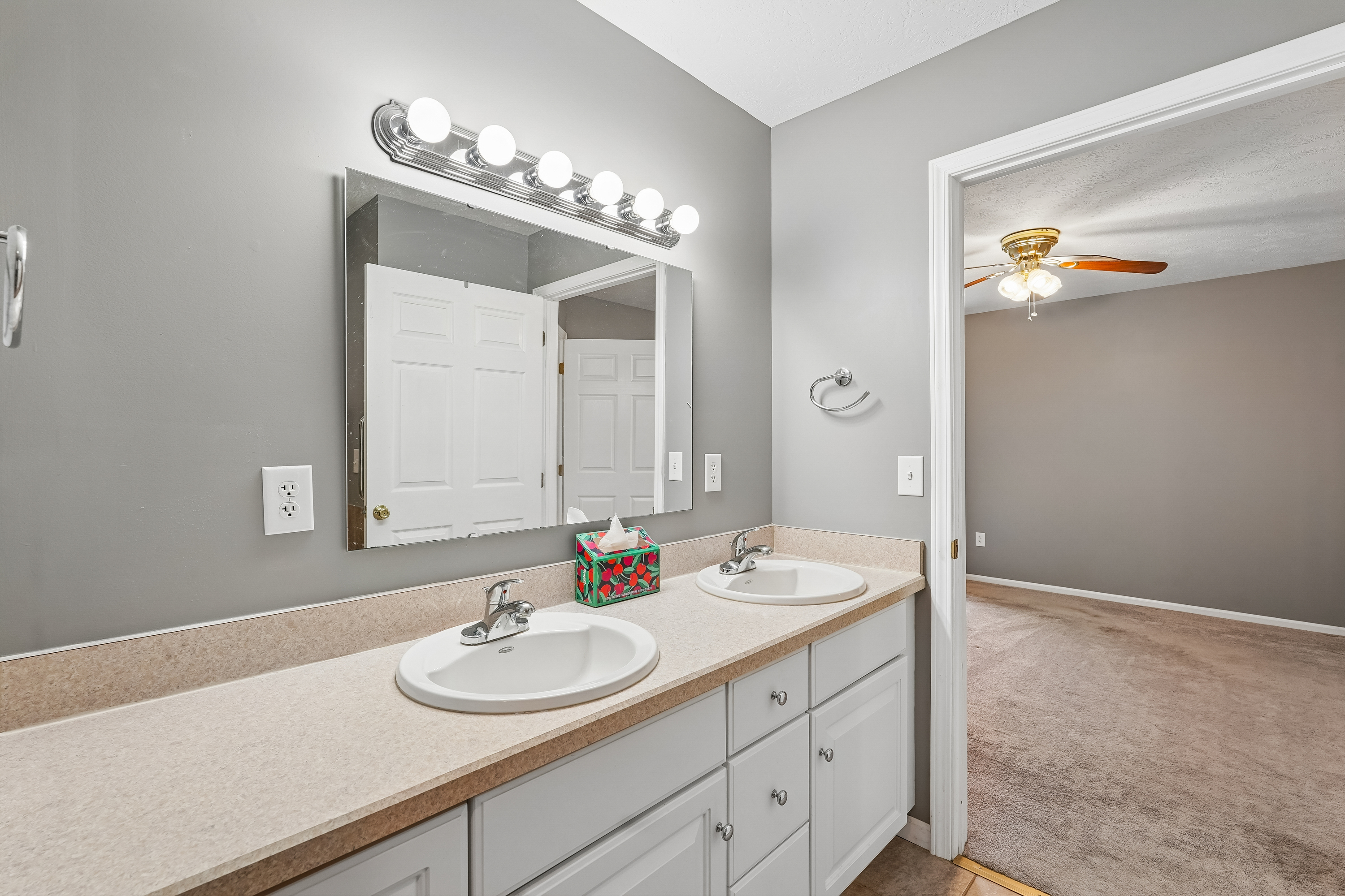 Photo 43 of 61 of 6400 Clark Rd, Sunbury, OH