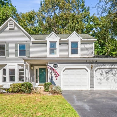 Property photo 1 of 3004 Lusitania Dr