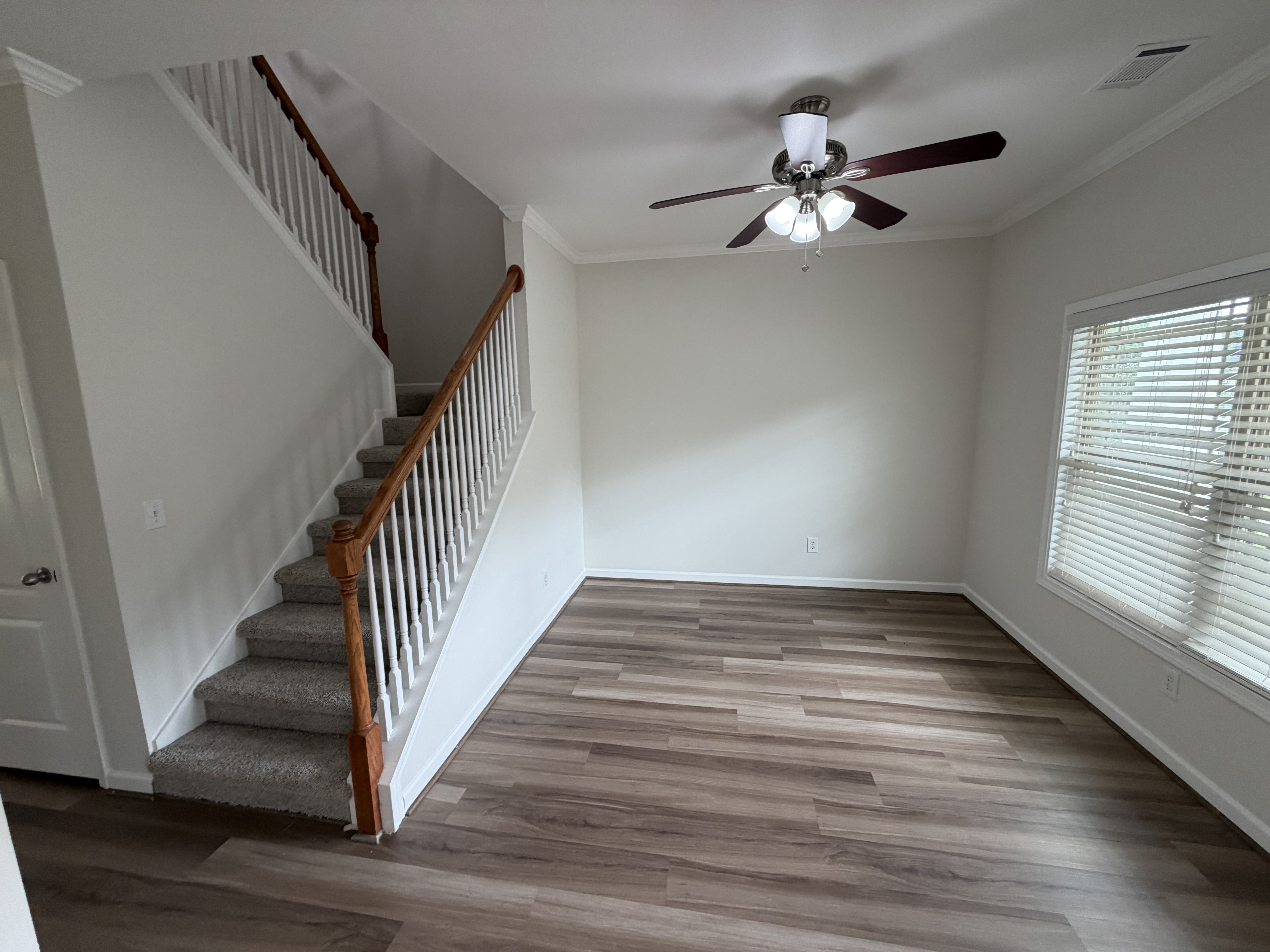 Photo 9 of 39 of 9518 Rushmore Cir, Braselton, GA