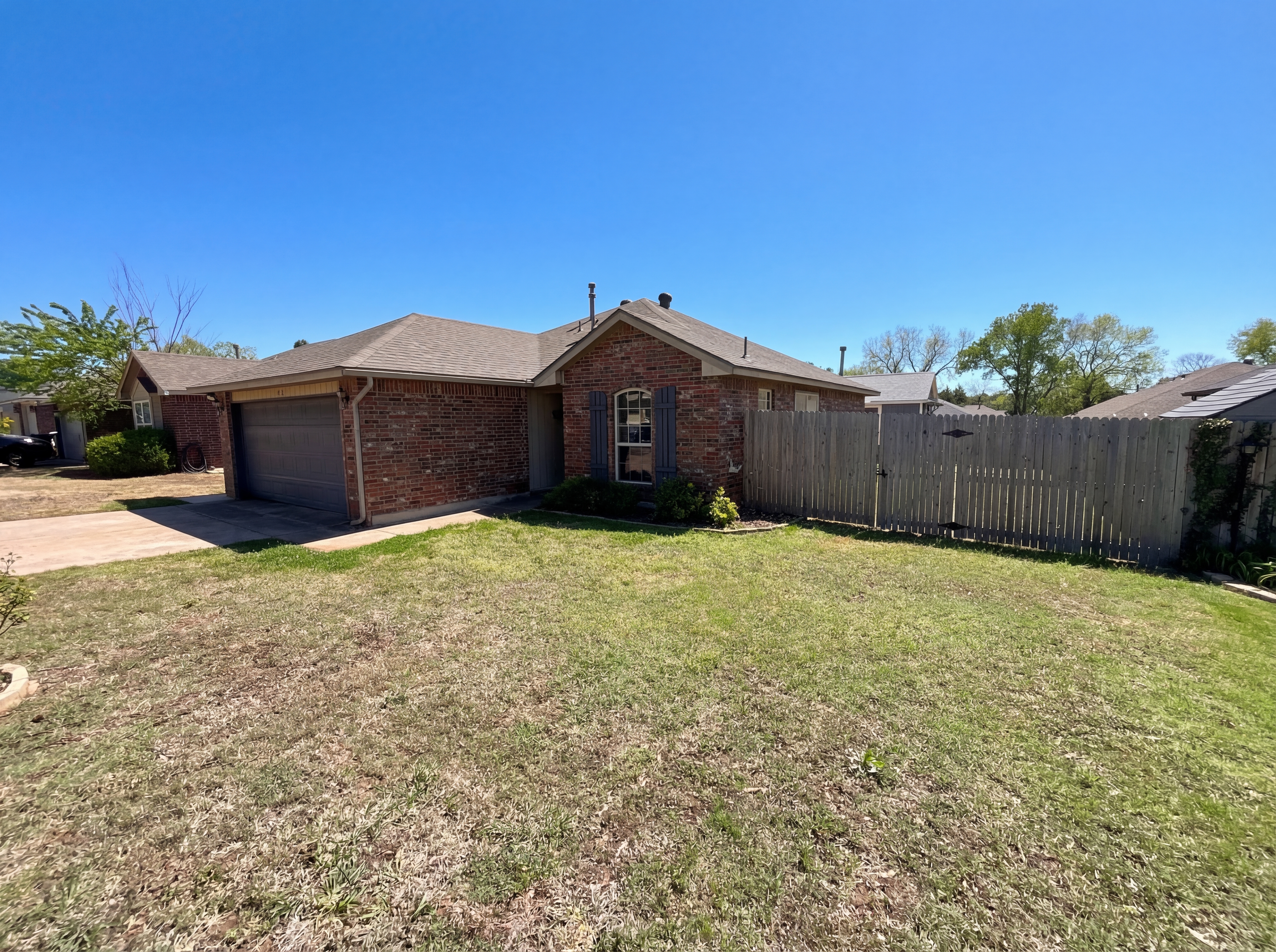 Photo 9 of 18 of 504 Woodbriar, Noble, OK