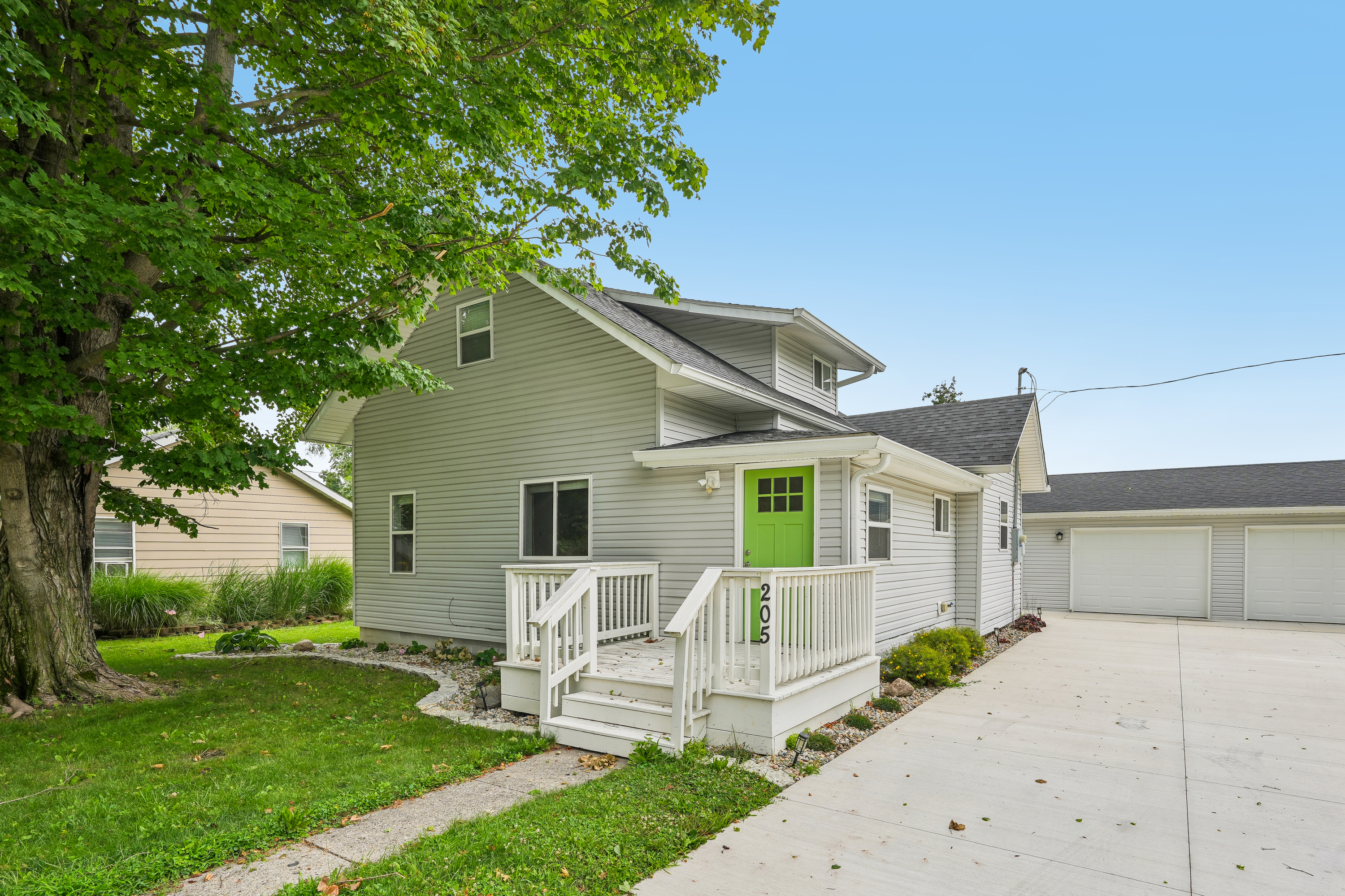Main view of property