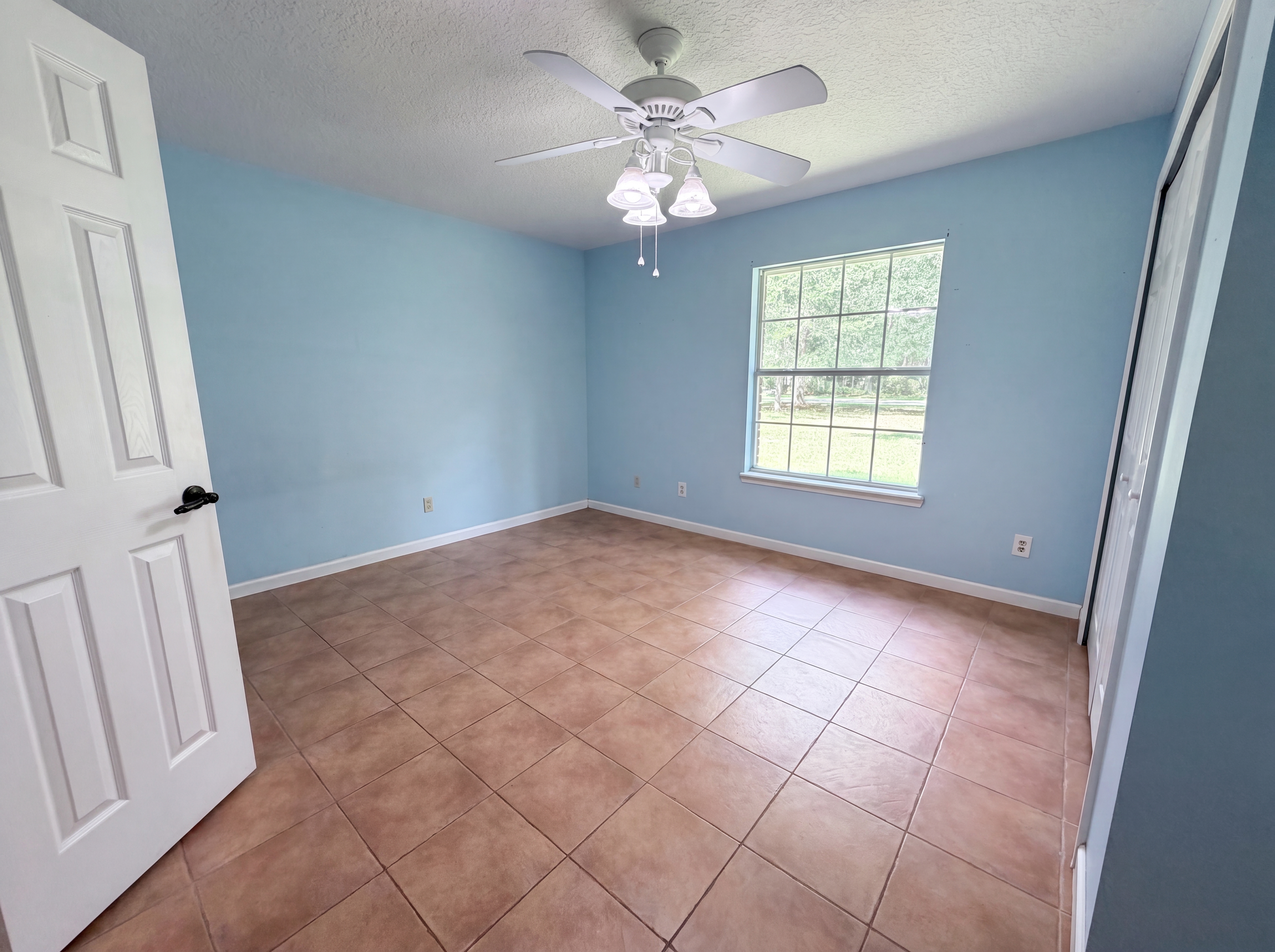 Photo 13 of 23 of 2775 Ravines Rd, Middleburg, FL