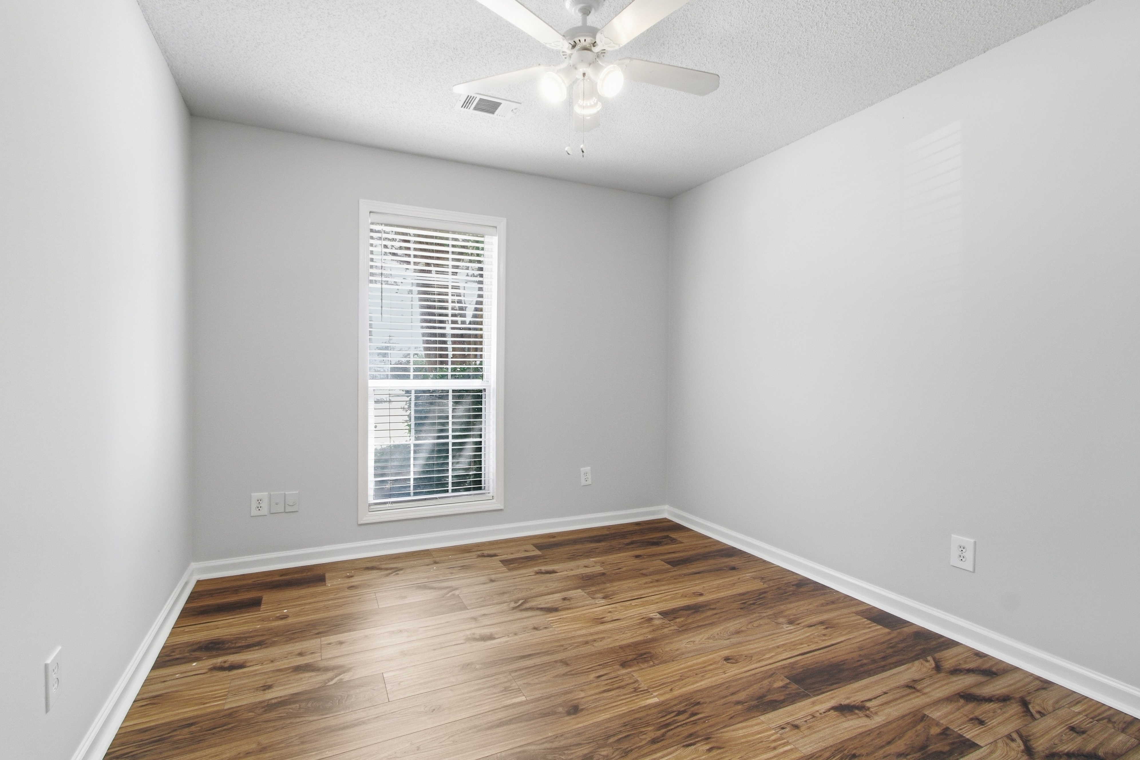 Photo 19 of 28 of 3104 Baker Plantation Ct, Acworth, GA
