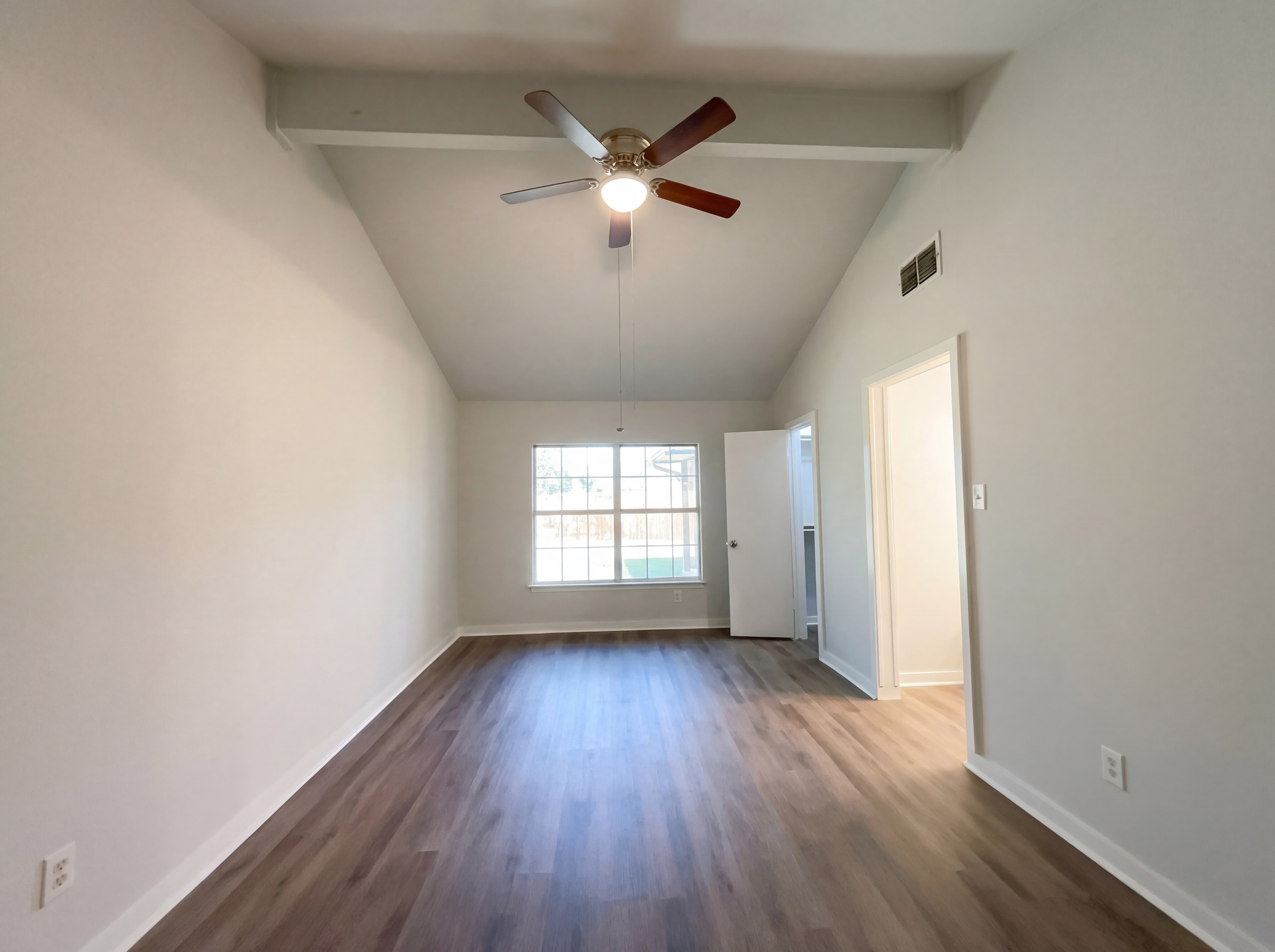 Photo 11 of 20 of 8911 Rich Trace St, San Antonio, TX