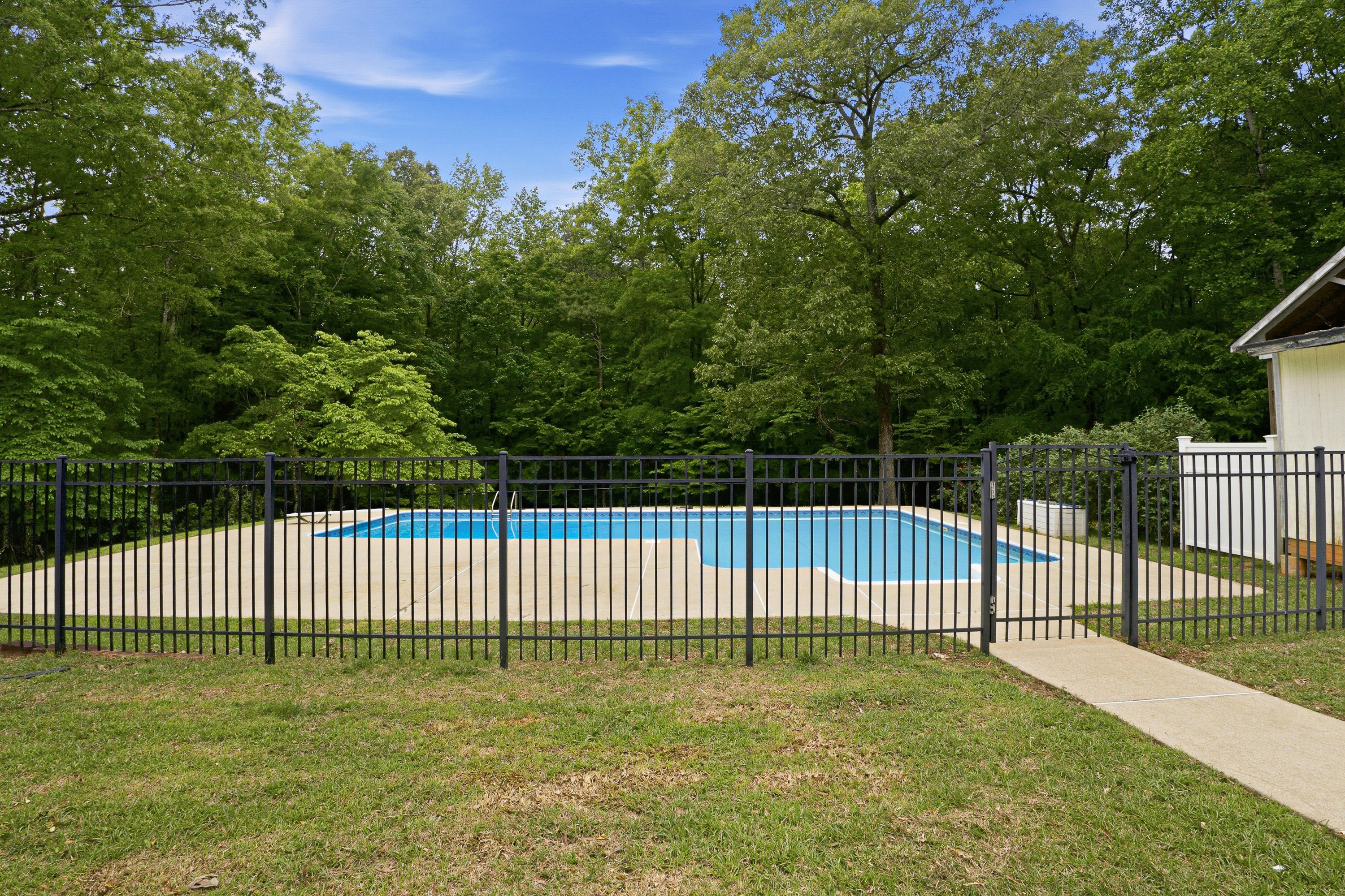 Photo 28 of 29 of 130 Seneca Pl, Fayetteville, GA