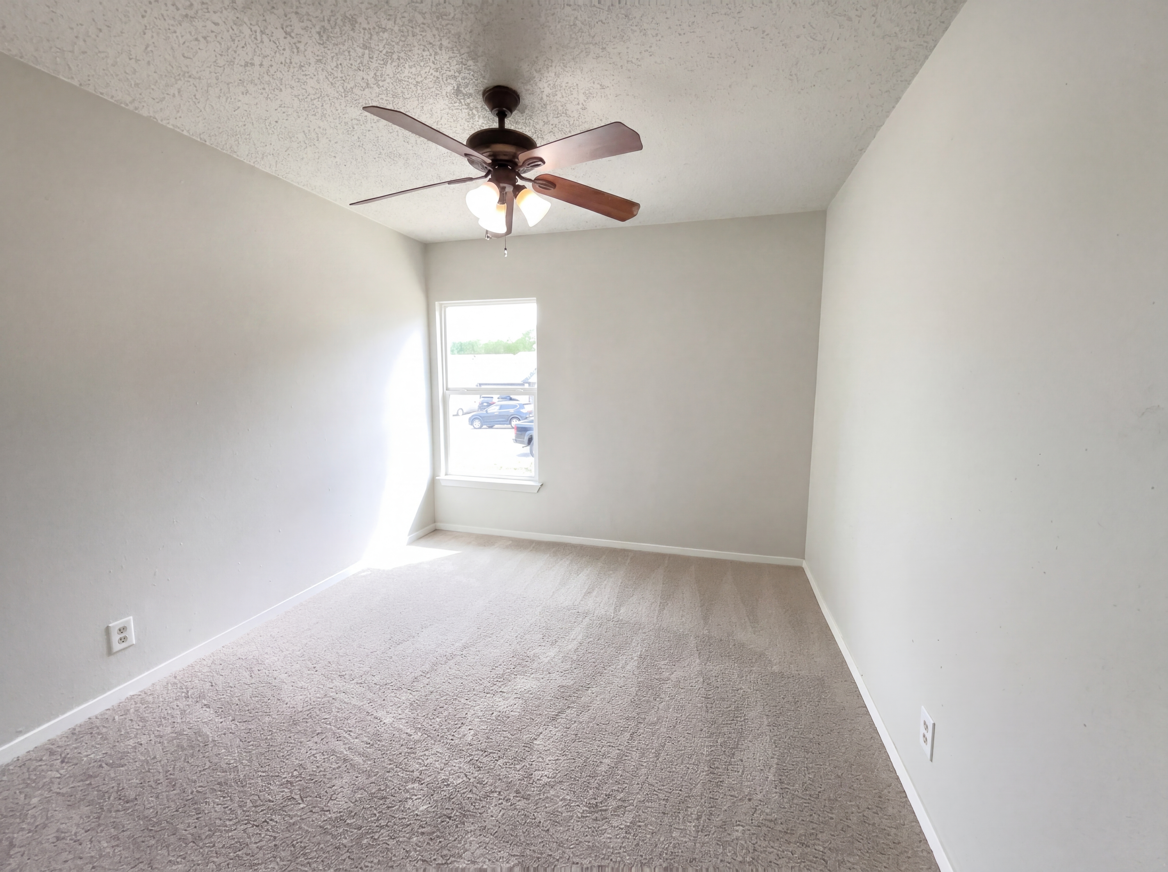 Photo 14 of 17 of 1210 Fillmore Dr, San Antonio, TX