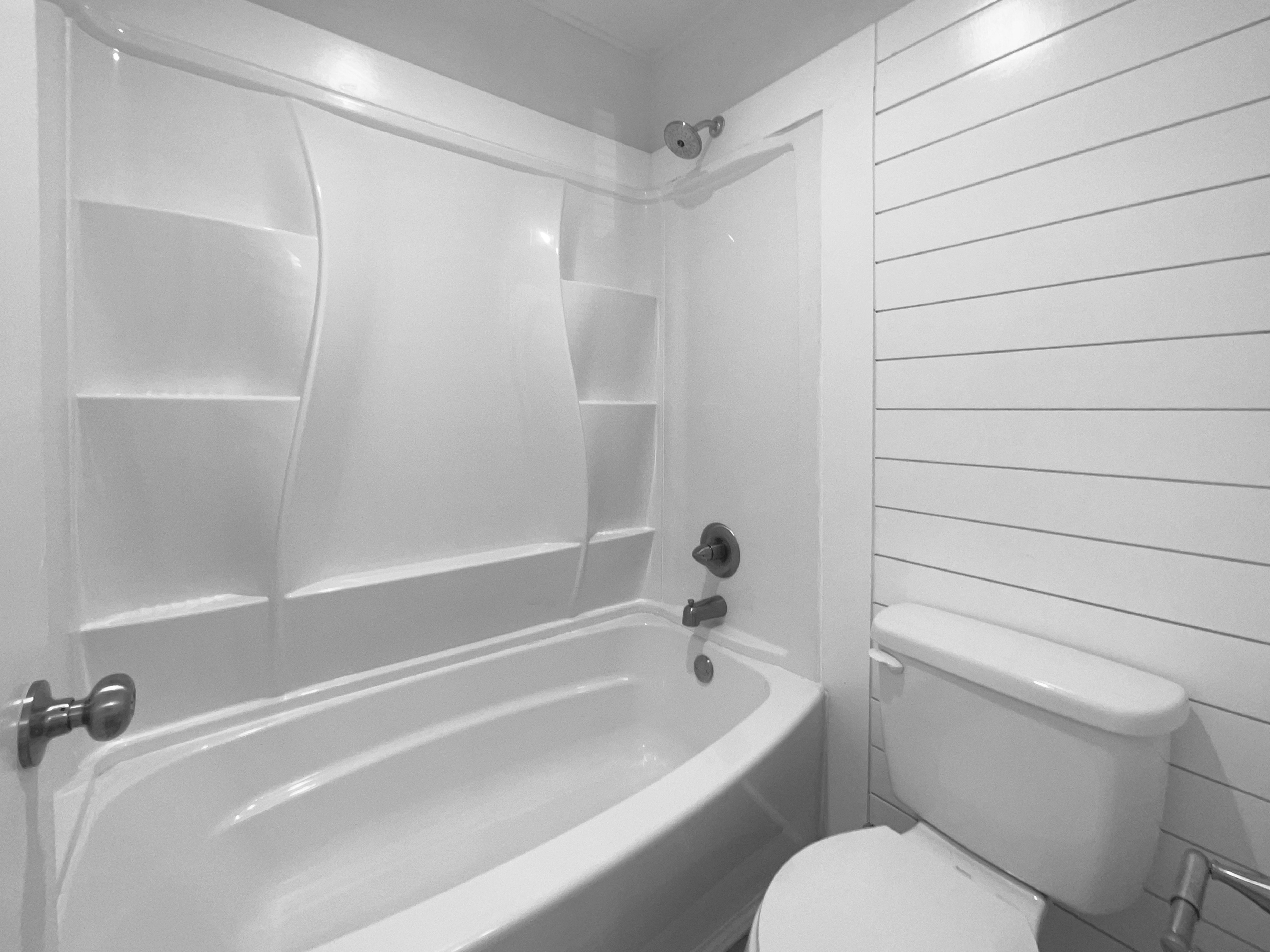 Photo 7 of 20 of 4936 Sardis Rd, Charlotte, NC