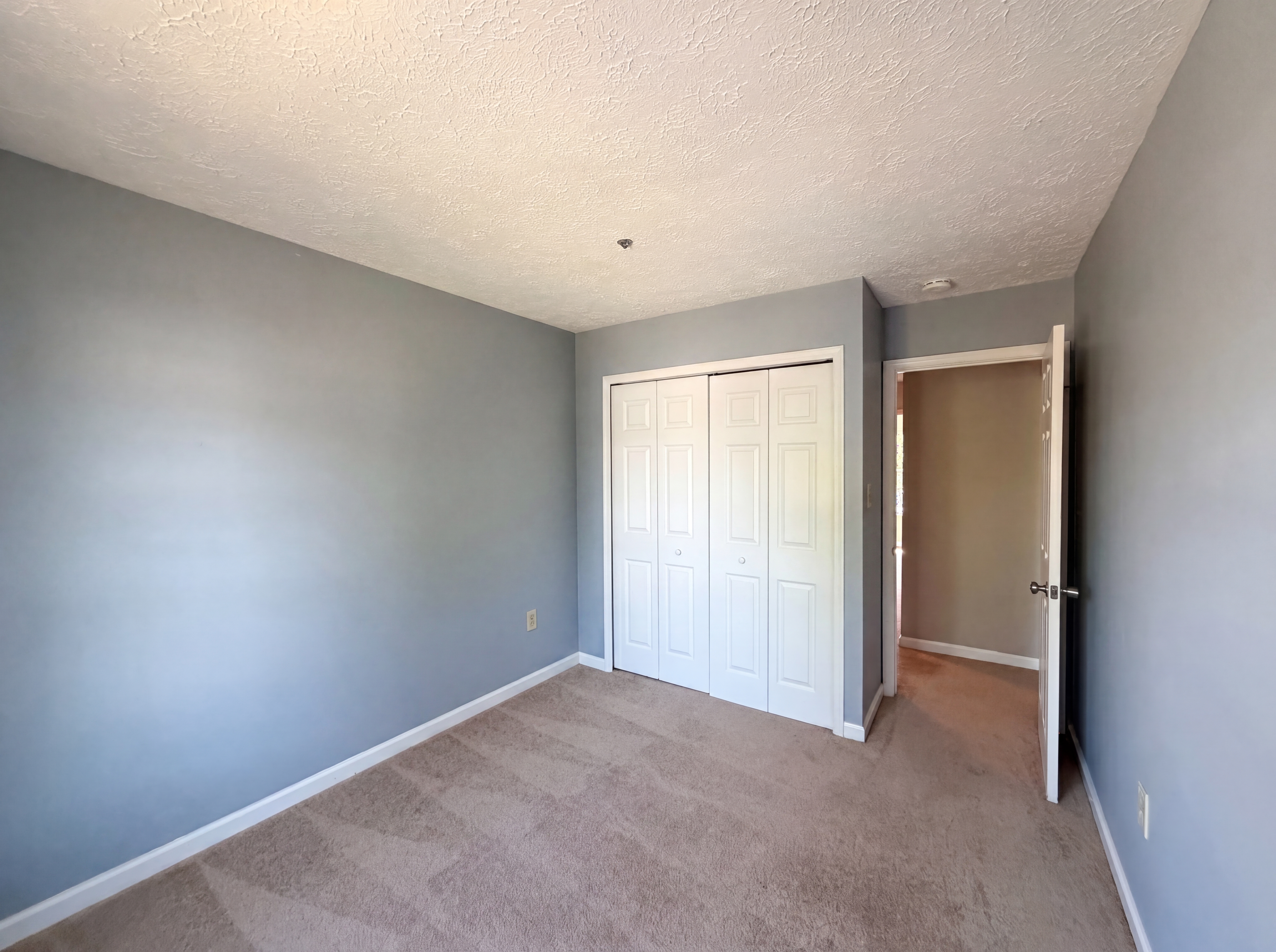 Photo 13 of 41 of 5812 Springfish Pl, Waldorf, MD