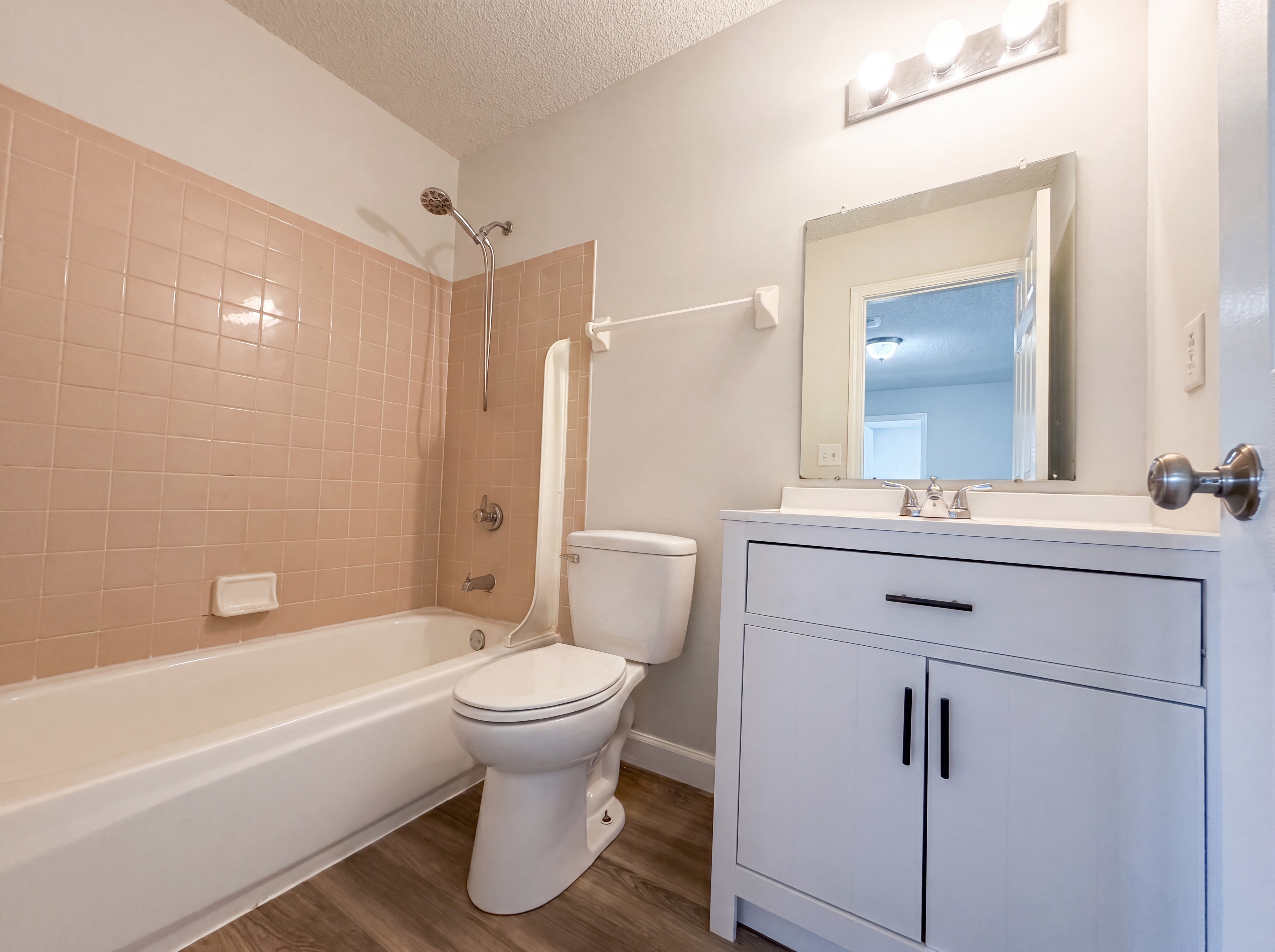 Photo 27 of 41 of 3581 Meadowgate Ct, Pickerington, OH