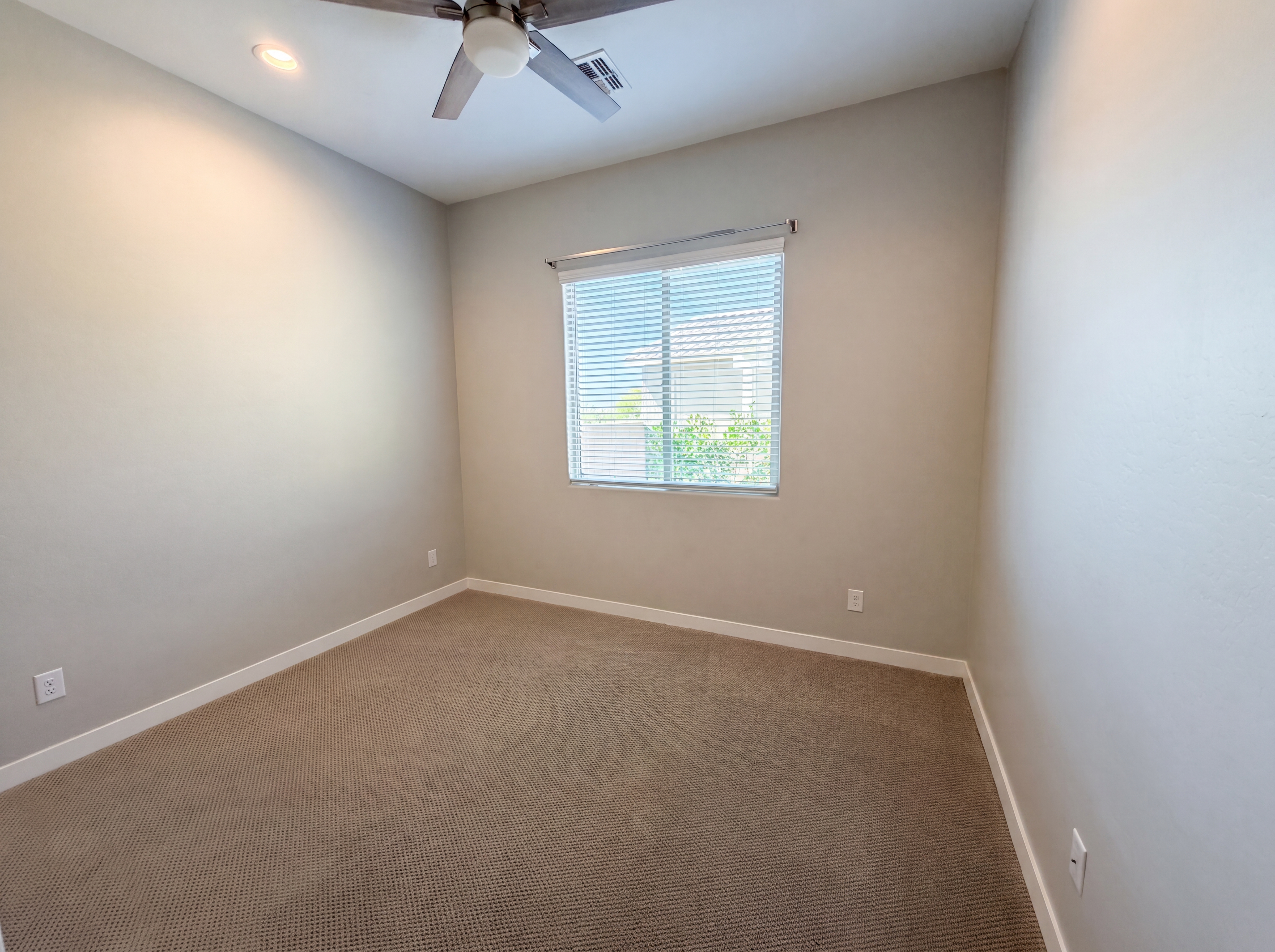 Photo 21 of 43 of 3226 N 197th Ave, Buckeye, AZ