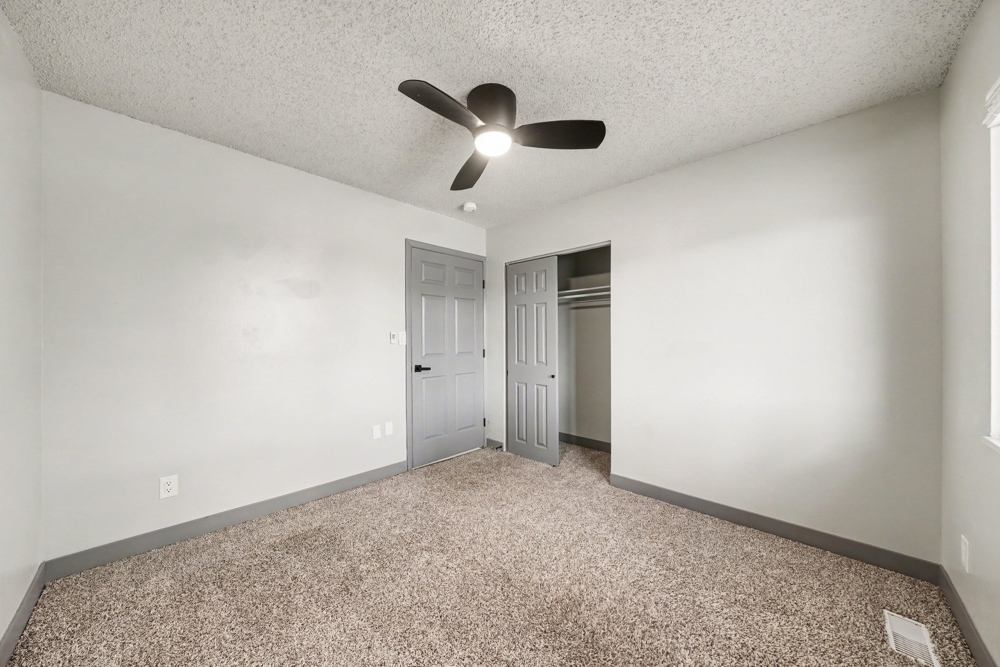 Photo 9 of 16 of 6895 Defoe Ave, Colorado Springs, CO