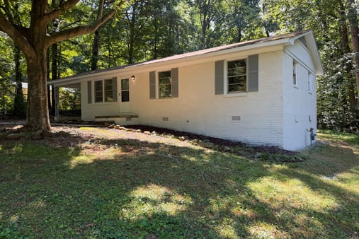 Photo 1 of 17 of 6220 Paylor St, Mebane, NC