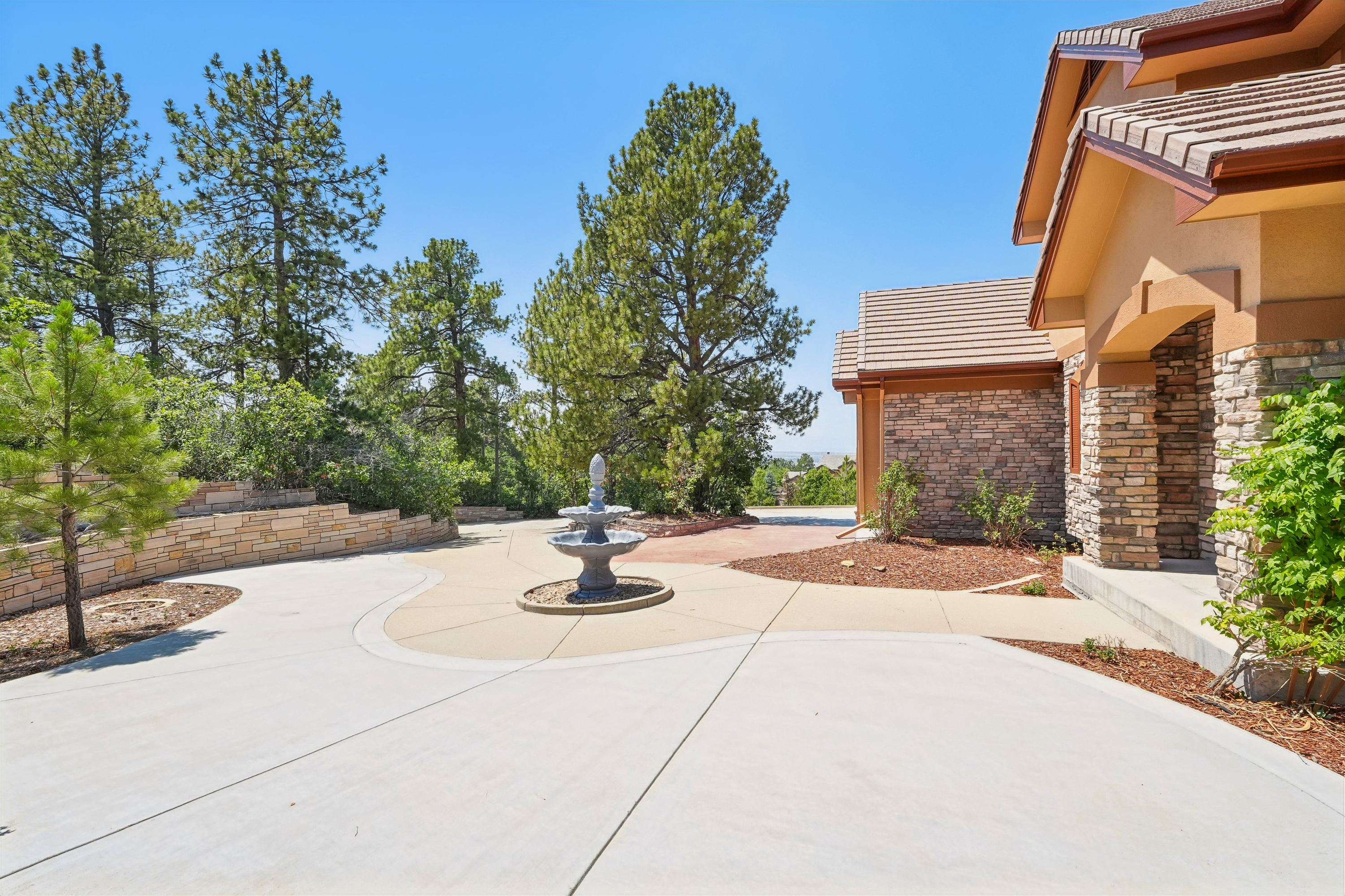 Photo 71 of 80 of 4730 Tierra Alta Dr, Castle Rock, CO