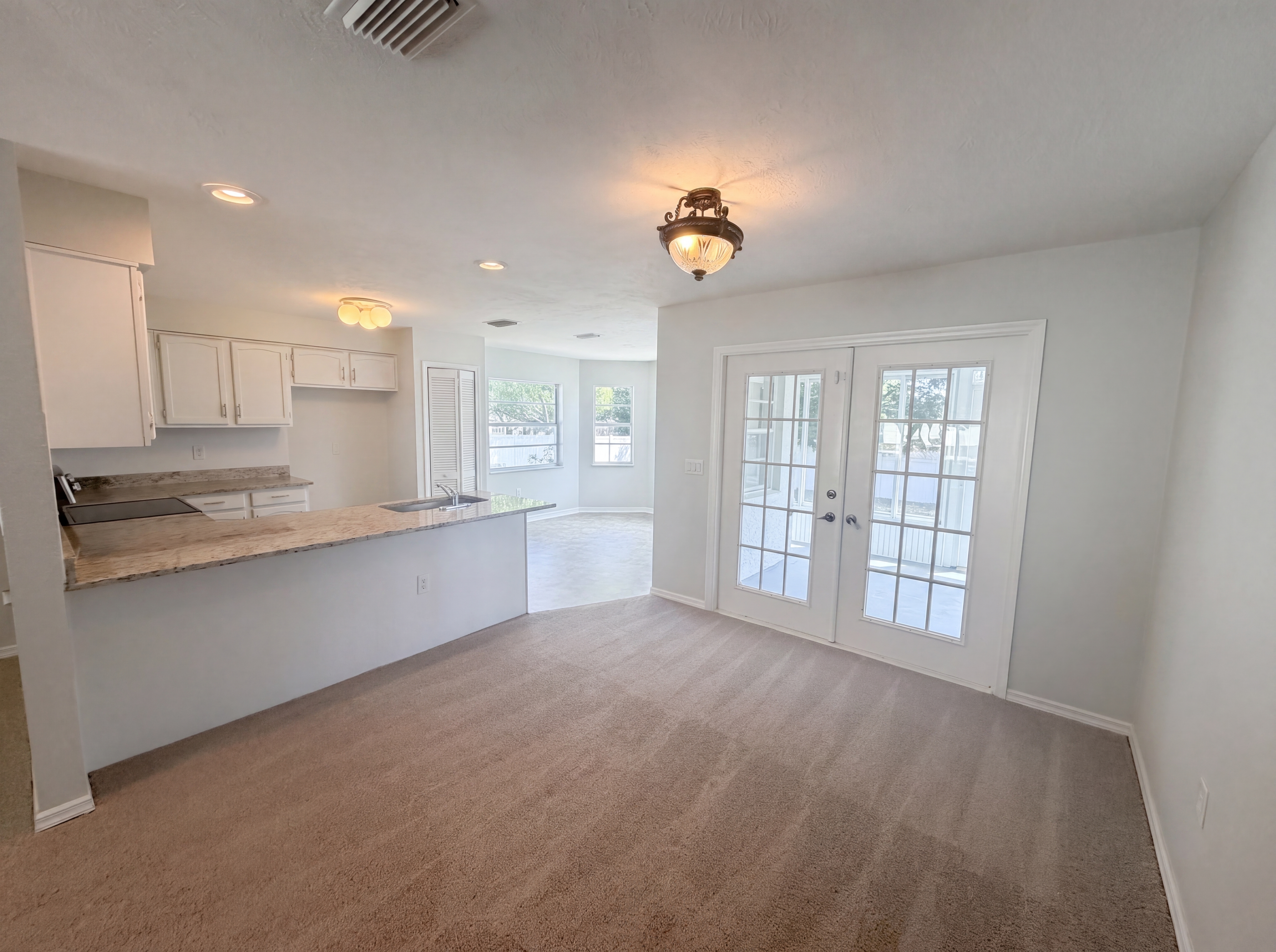 Photo 6 of 23 of 5134 Quintilis St, Spring Hill, FL