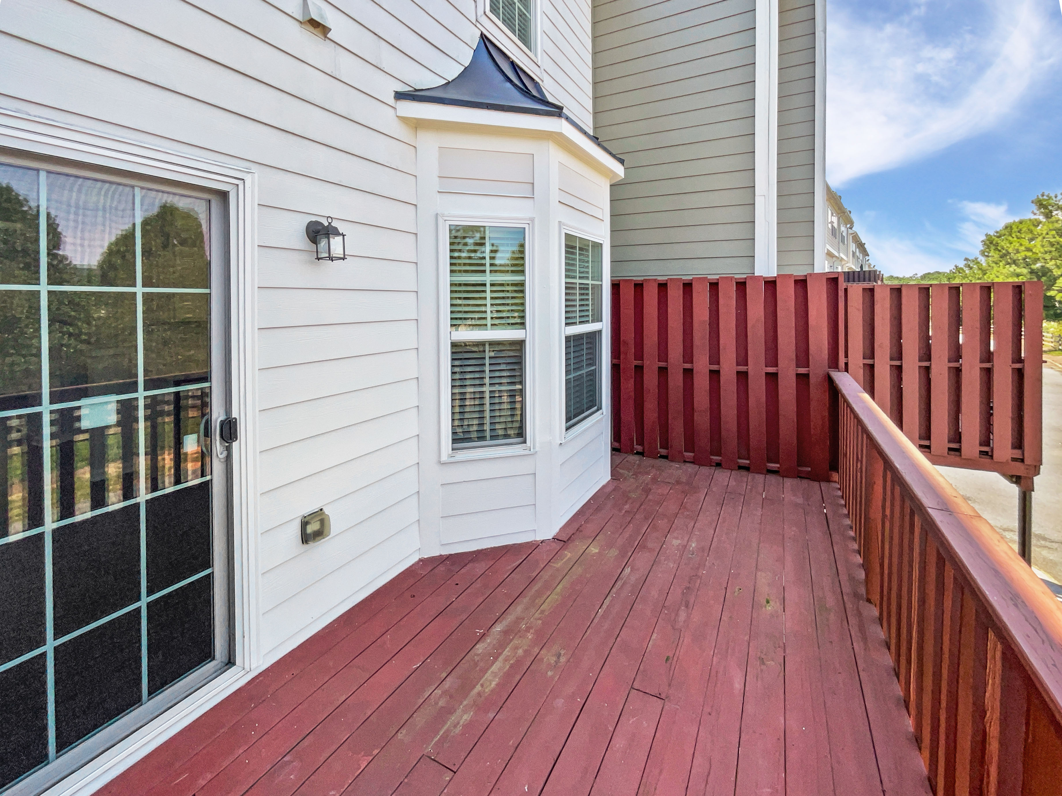 Photo 11 of 45 of 1235 Park Pass Way, Suwanee, GA