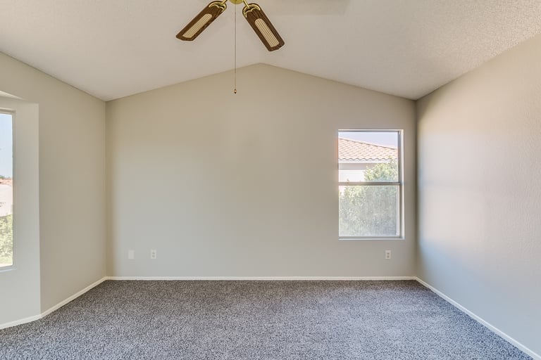 Photo 11 of 30 - 19436 N 34th Pl, Phoenix, AZ 85050