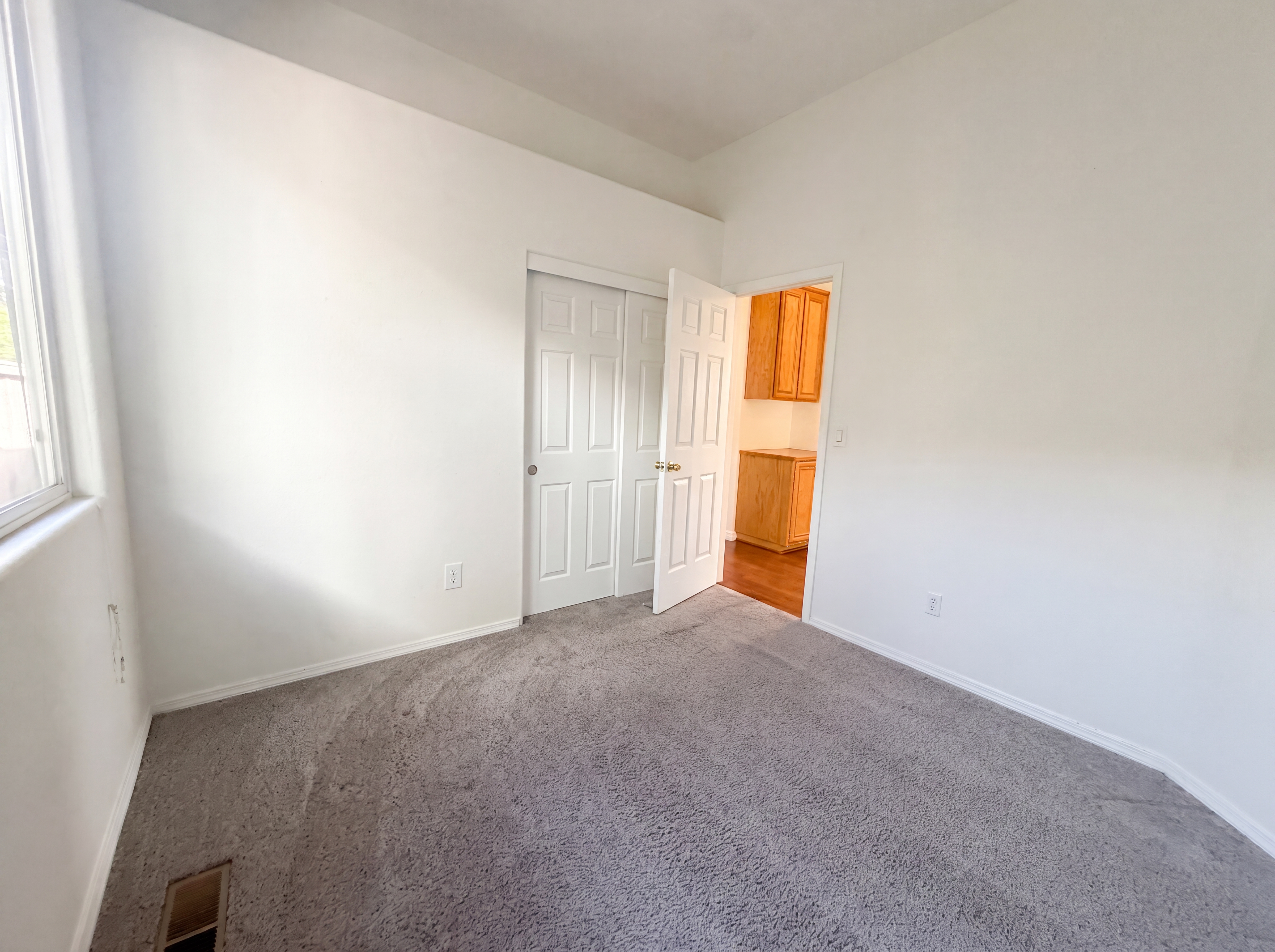 Photo 14 of 22 of 9889 Northrup Dr, Reno, NV