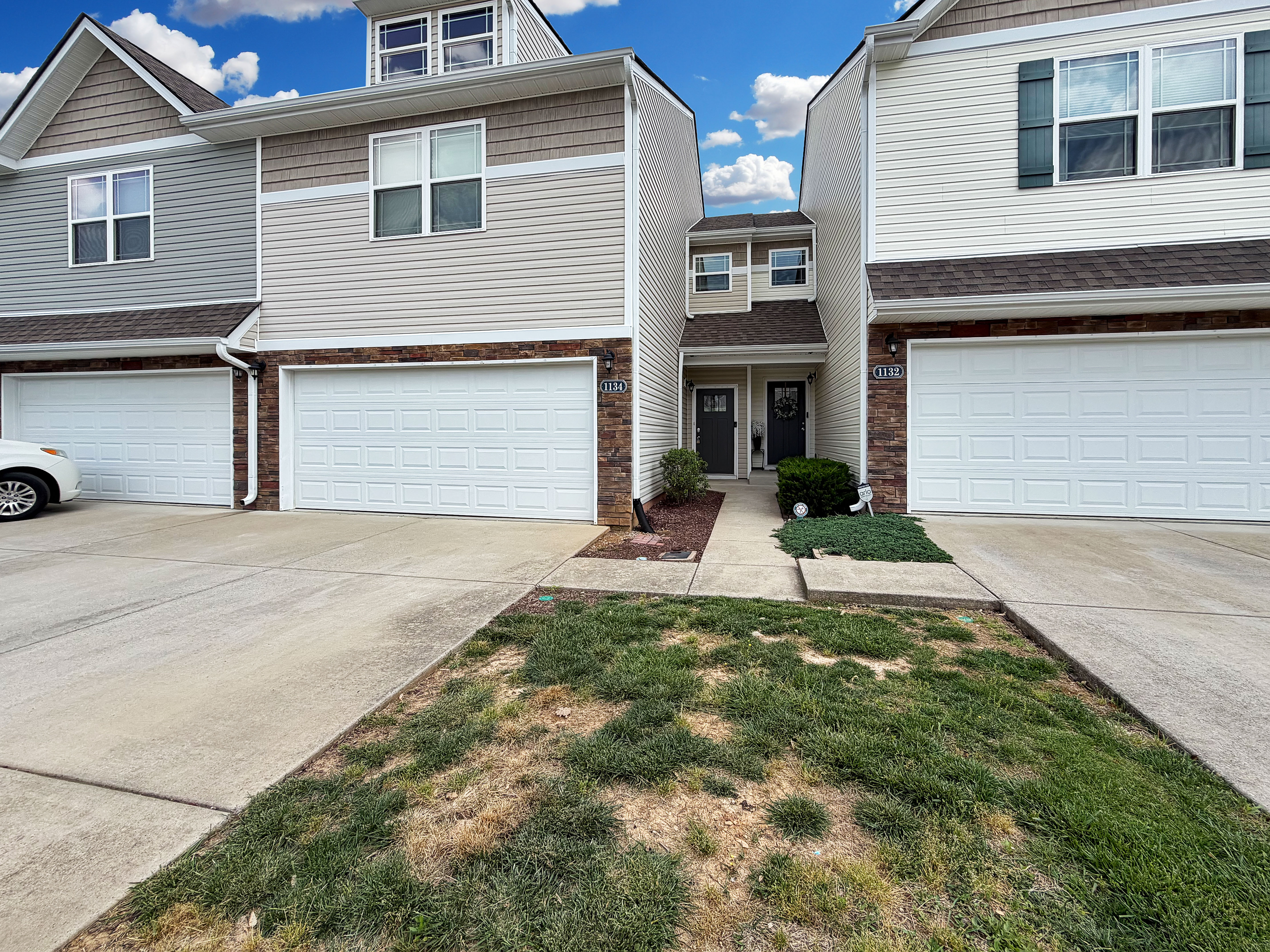 Photo 21 of 23 of 1134 Somerset Springs Dr, Spring Hill, TN