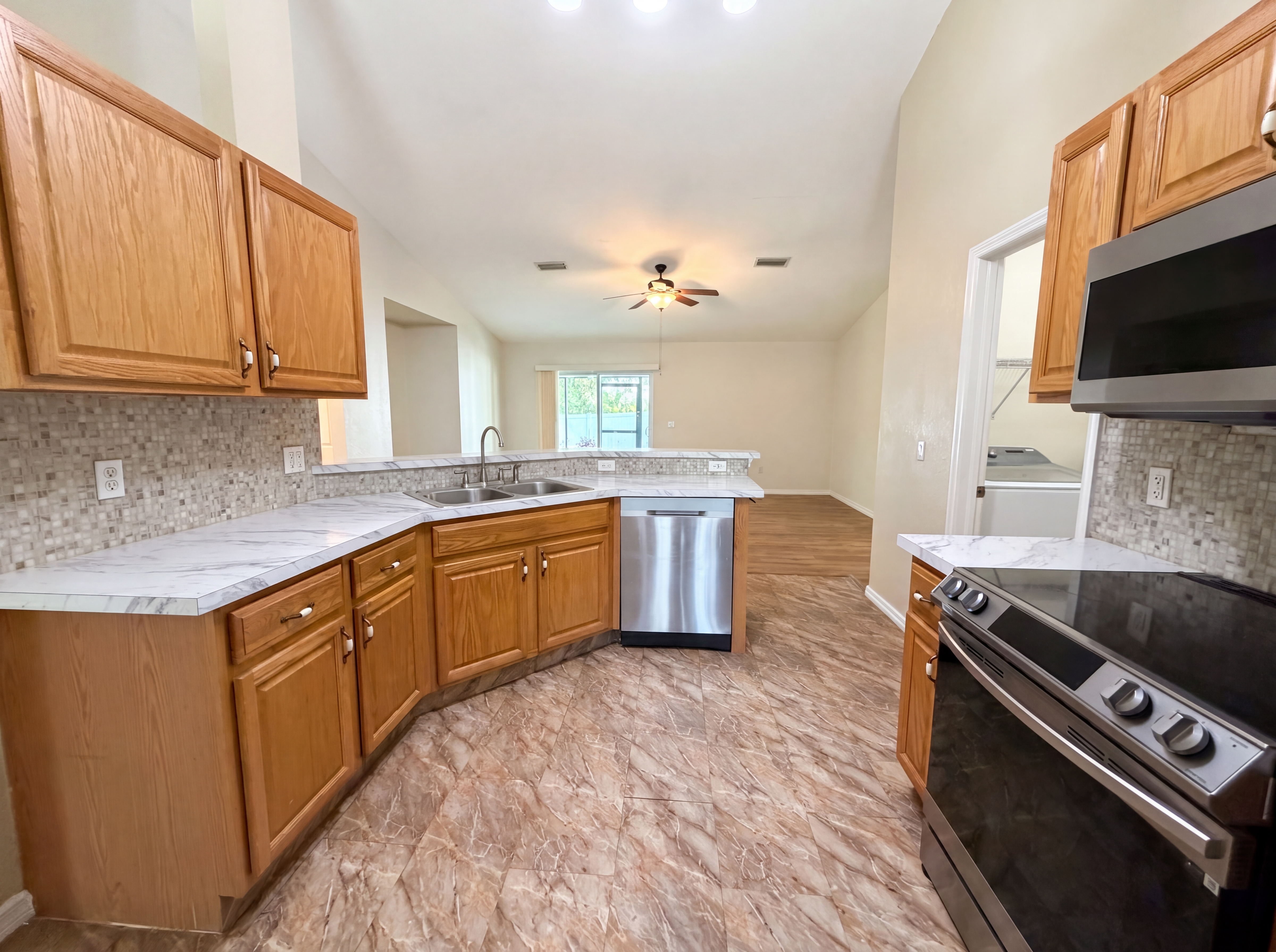 Photo 2 of 26 of 4790 Londel Ave, North Port, FL