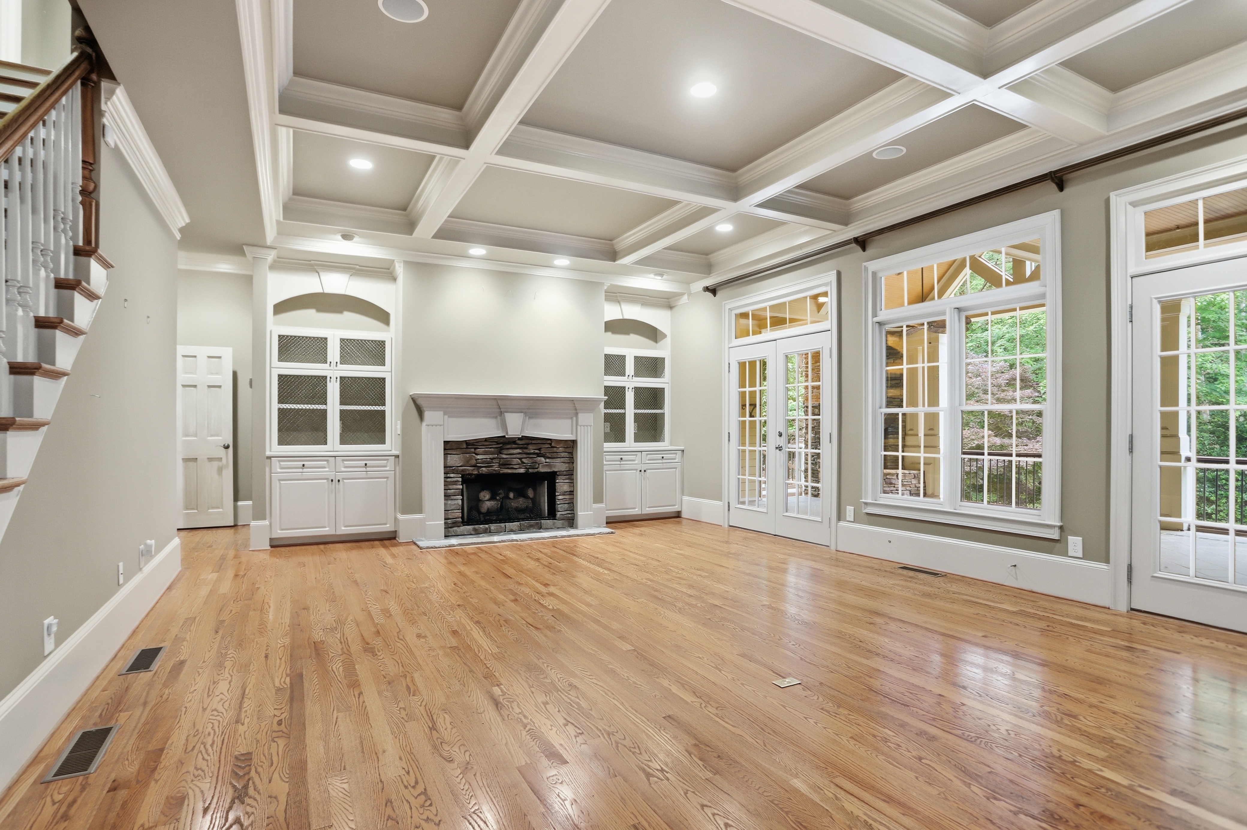 Photo 8 of 62 of 900 Treyburn Run, Alpharetta, GA