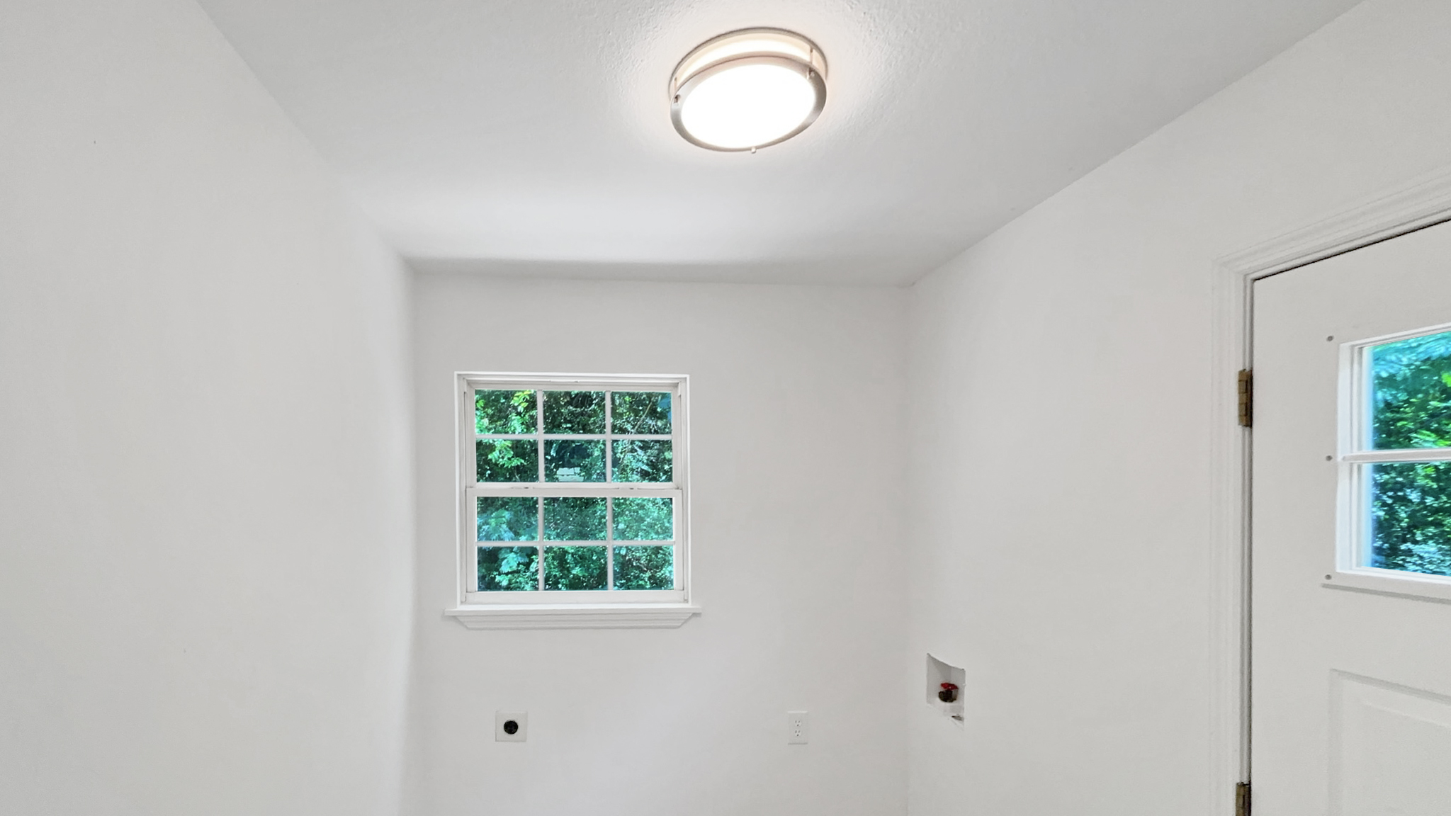 Photo 13 of 21 of 1886 Greenwood Rd, Chattanooga, TN