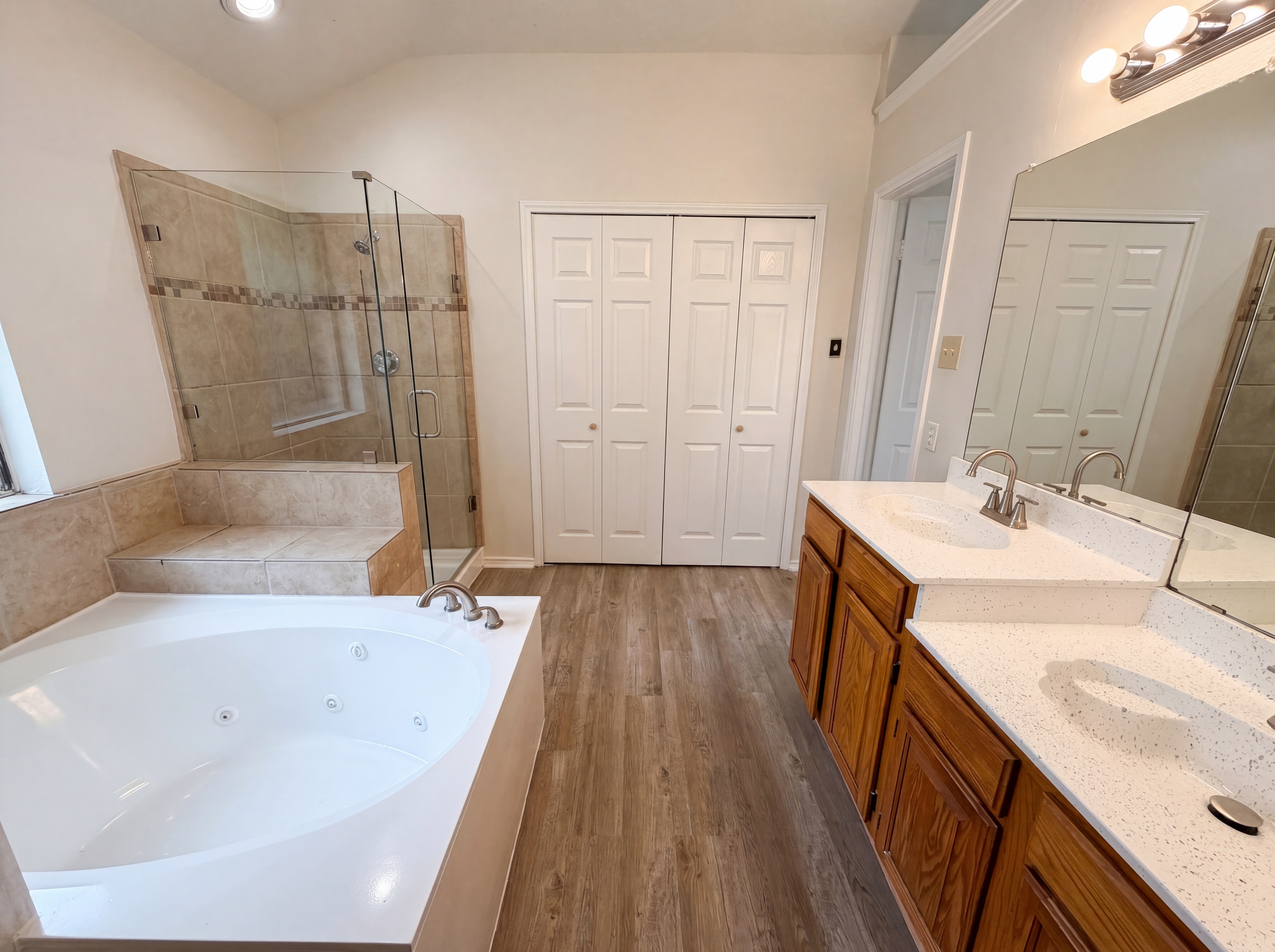 Photo 17 of 18 of 1502 Allen Dr, Cedar Hill, TX