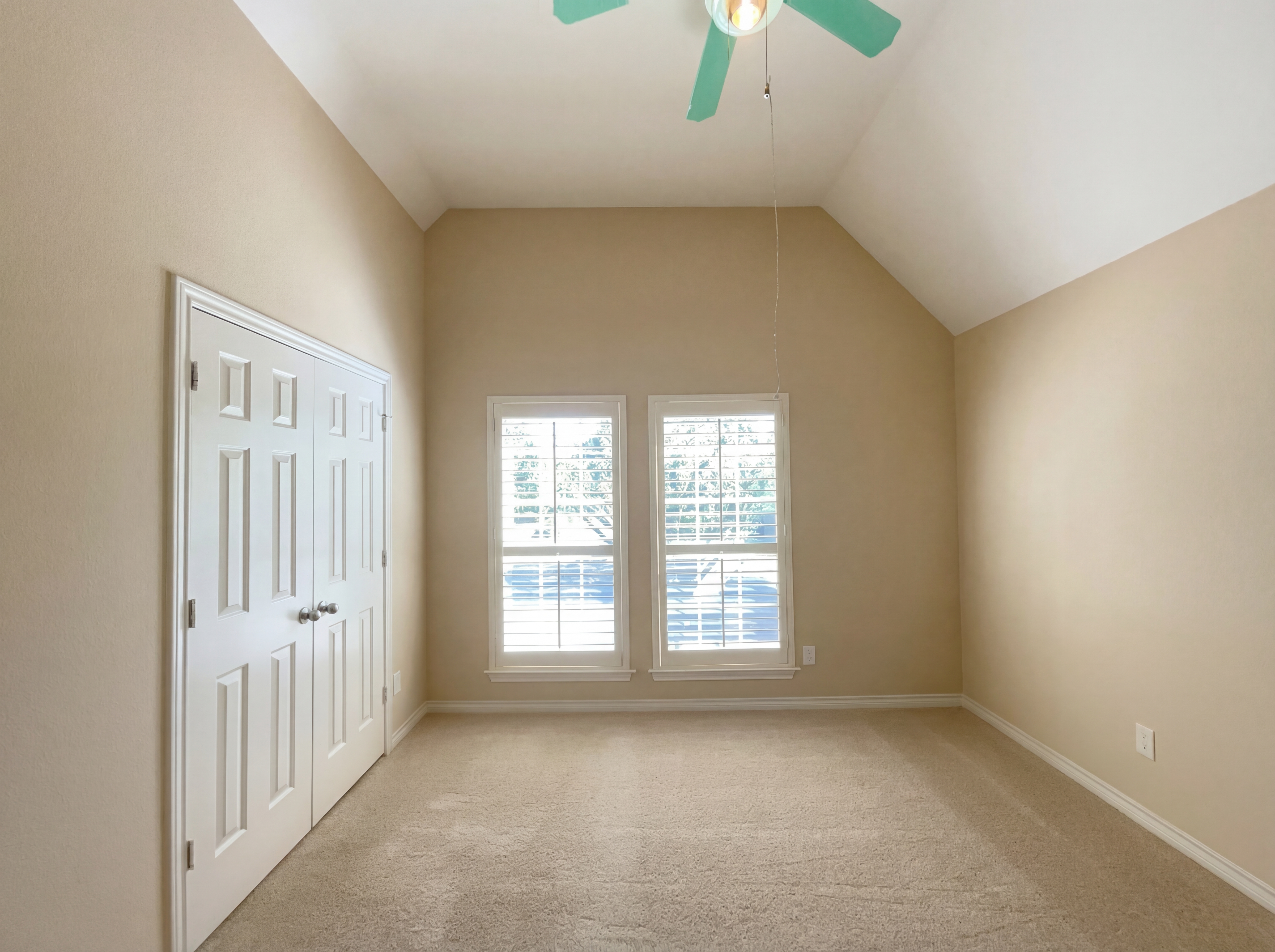 Photo 7 of 26 of 2741 Barrington Dr, Plano, TX