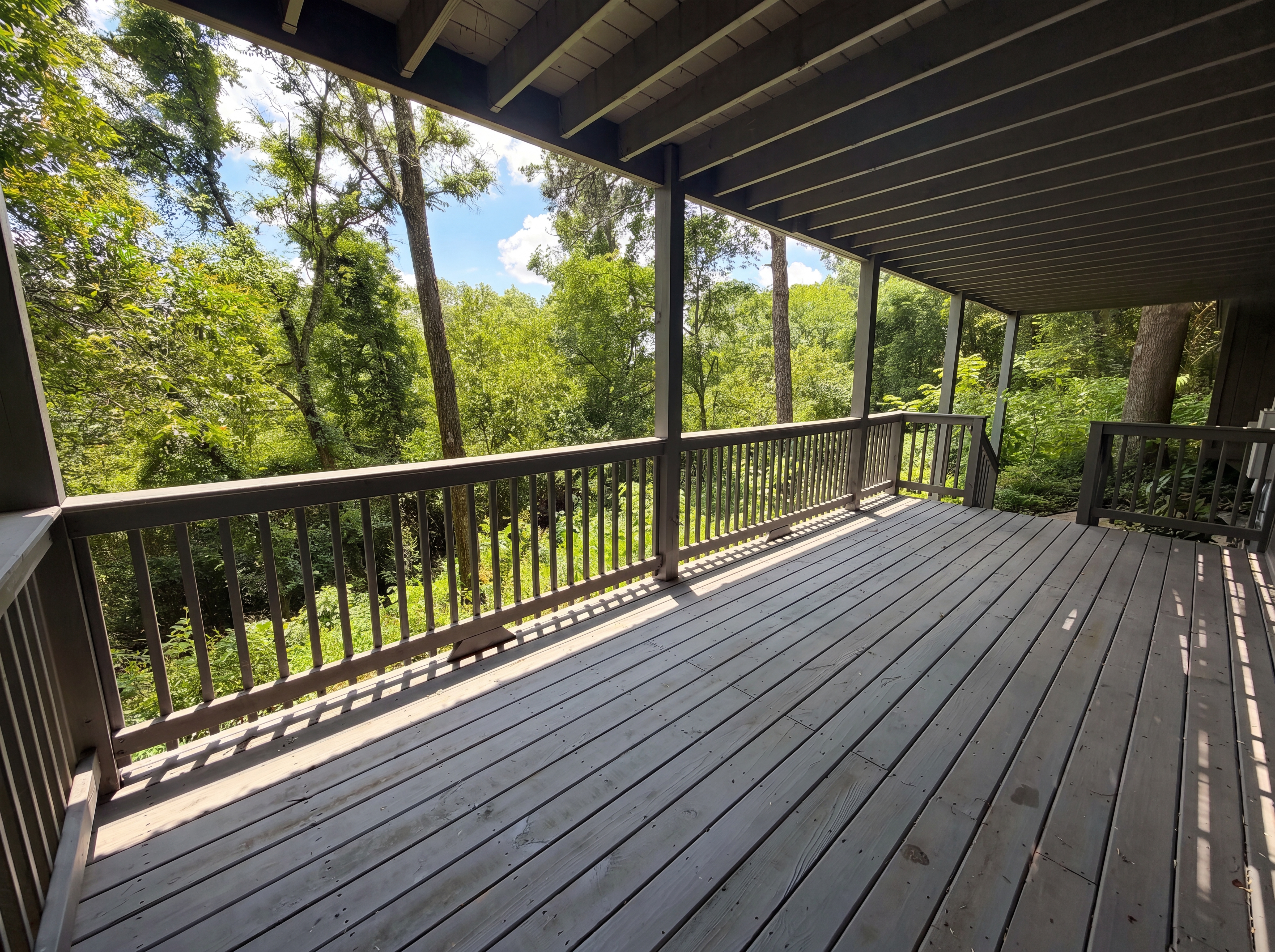 Photo 23 of 27 of 2801 Shades Crest Rd, Vestavia Hills, AL