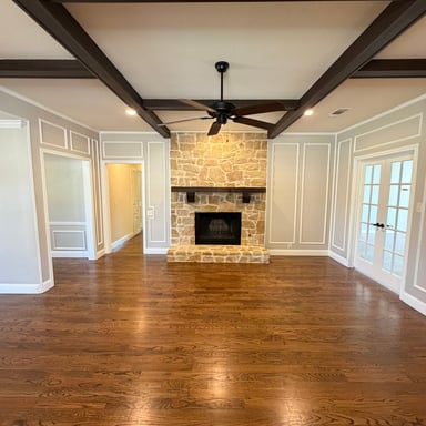 Property photo 3 of 3032 Laguna Dr