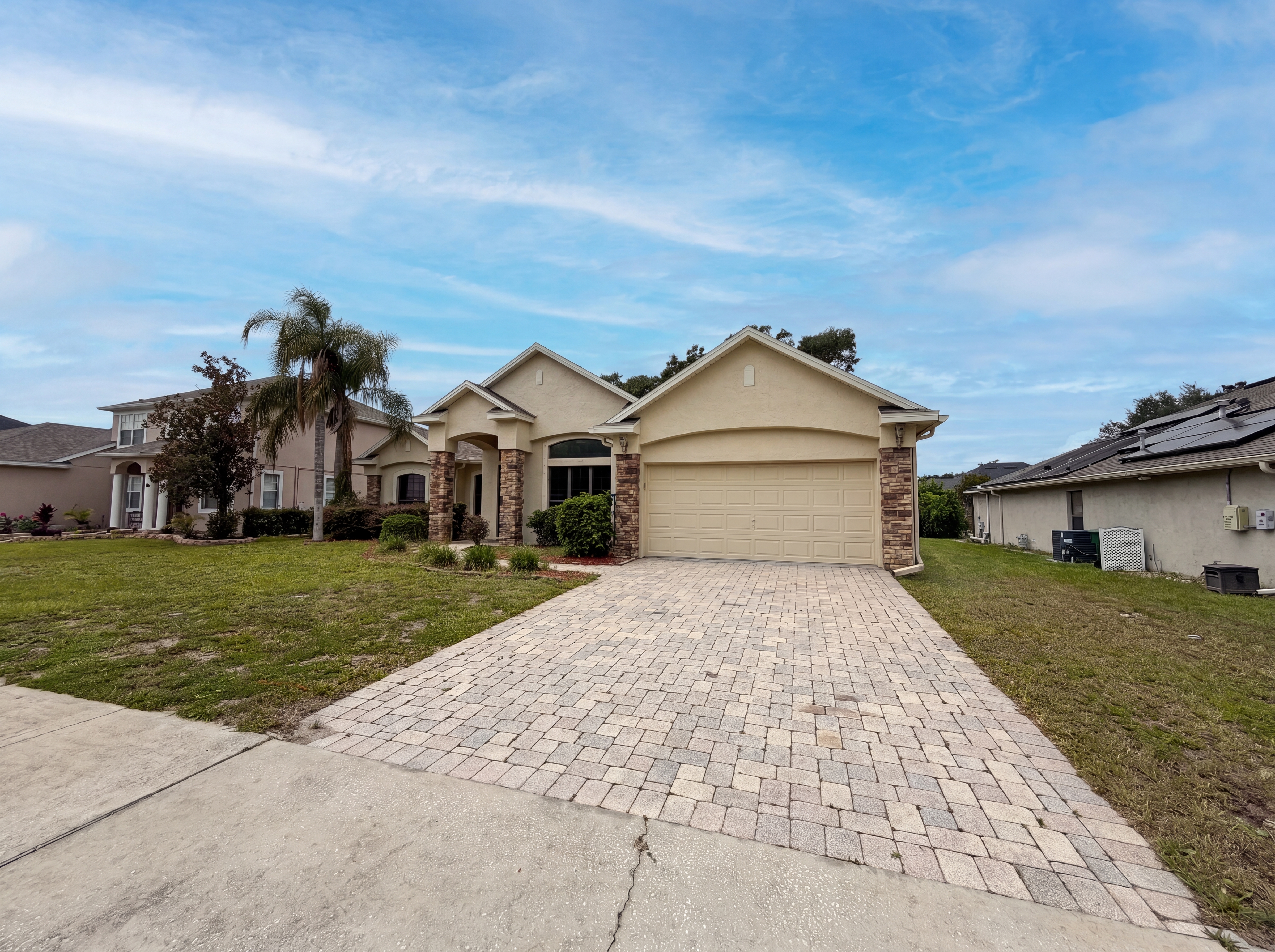 Photo 22 of 26 of 216 Blue Crystal Dr, Deland, FL