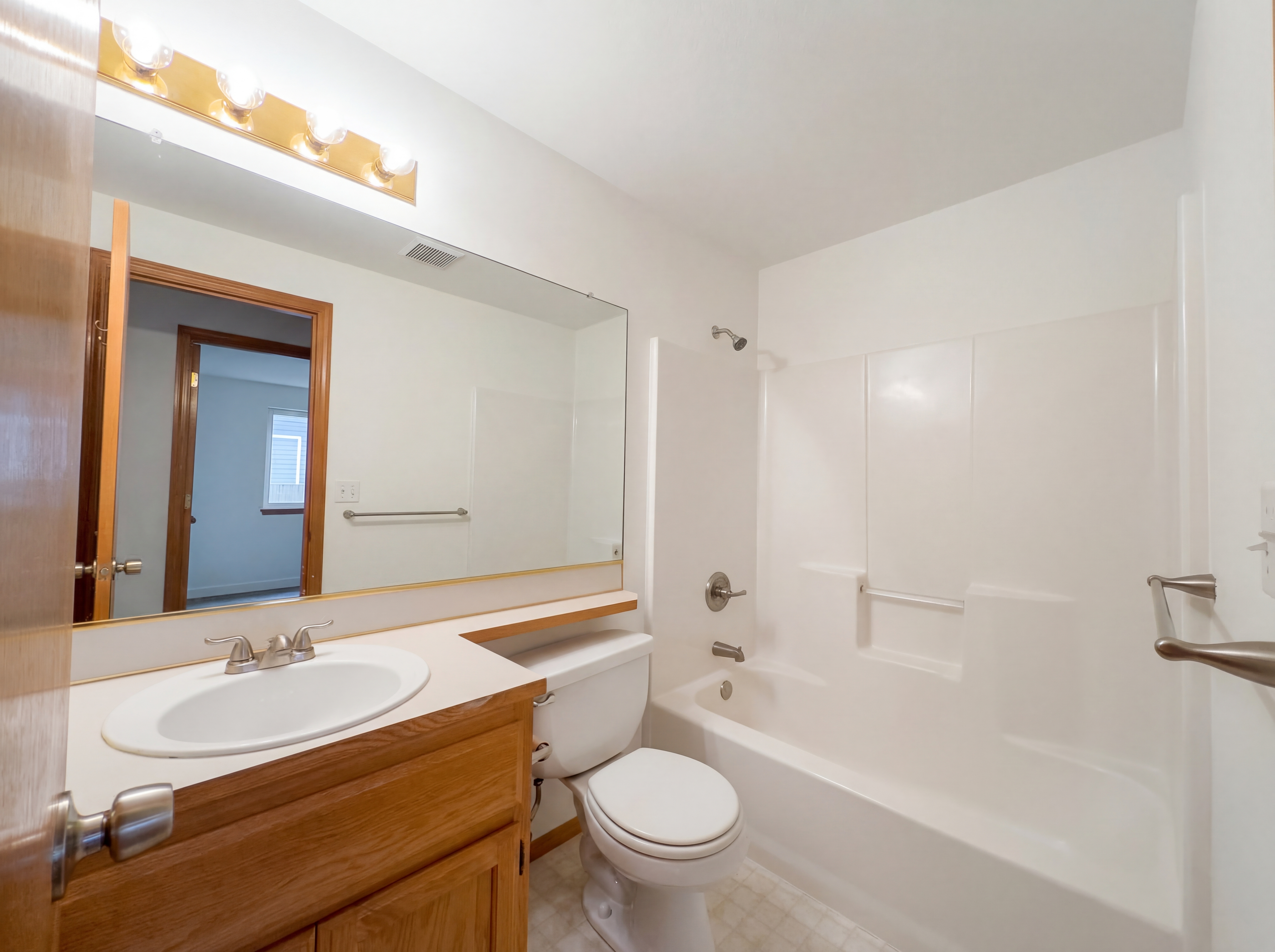 Photo 15 of 18 of 8641 NE Windstone St, Beaverton, OR