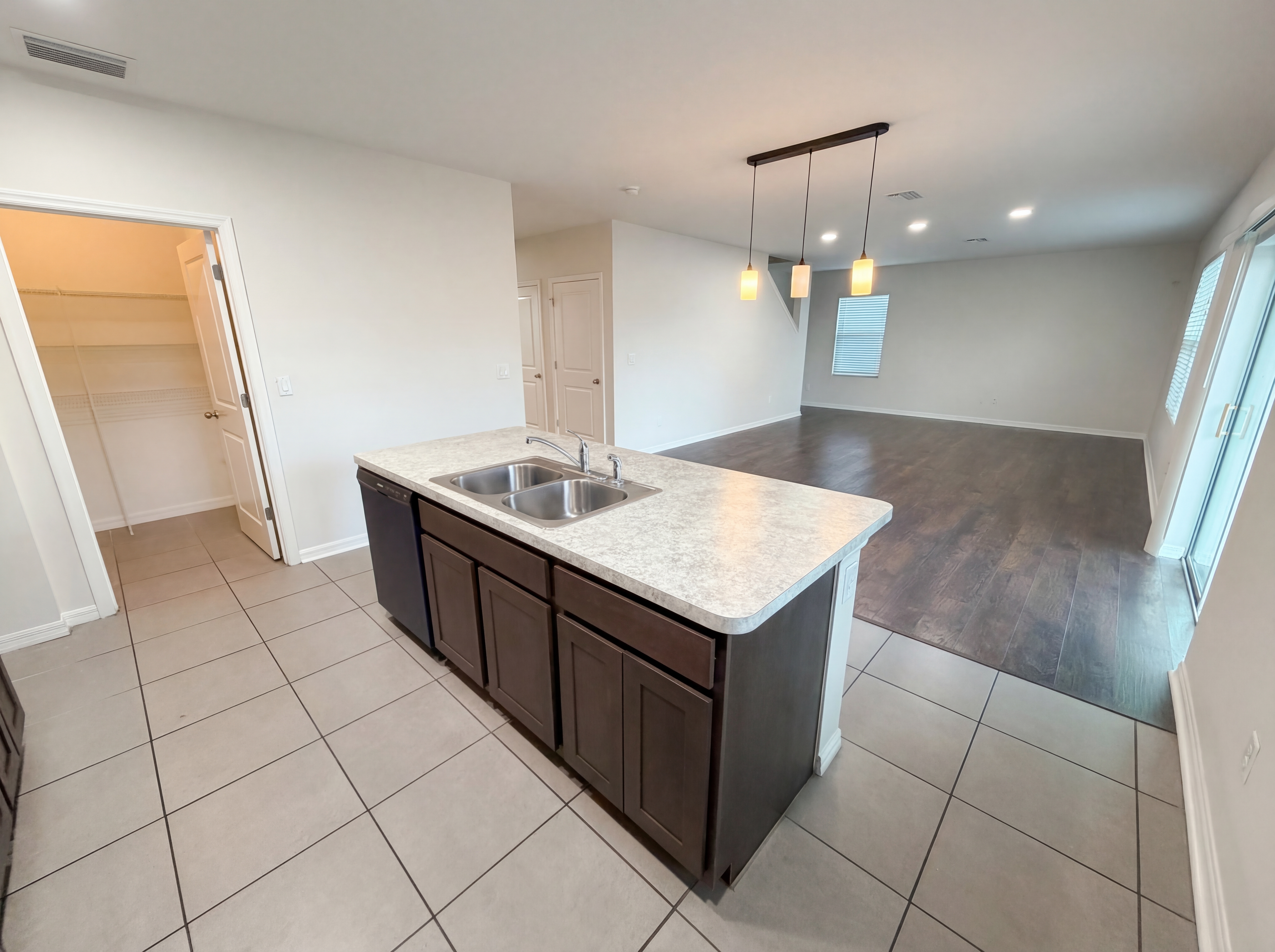 Photo 13 of 34 of 35687 Hillbrook Ave, Zephyrhills, FL