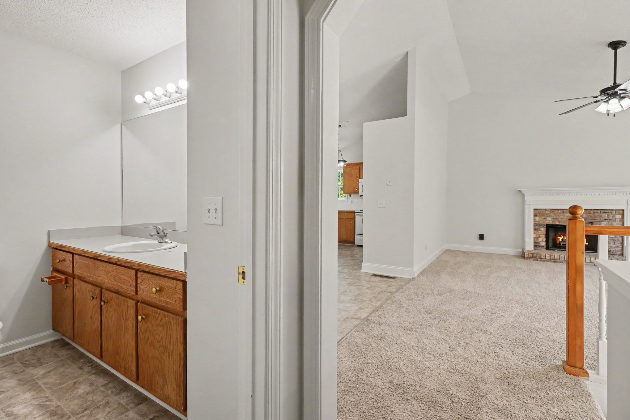 Photo 13 of 17 of 18 Broadlands Dr, White, GA