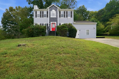 Photo 1 of 43 of 4389 Southvale Dr, Decatur, GA