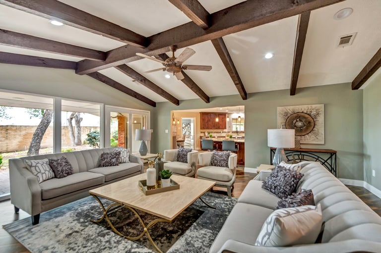 Photo 10 of 40 - 1526 Jody Ln, Irving, TX 75061