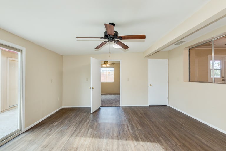 Photo 8 of 33 - 1028 N Dakota St, Chandler, AZ 85225