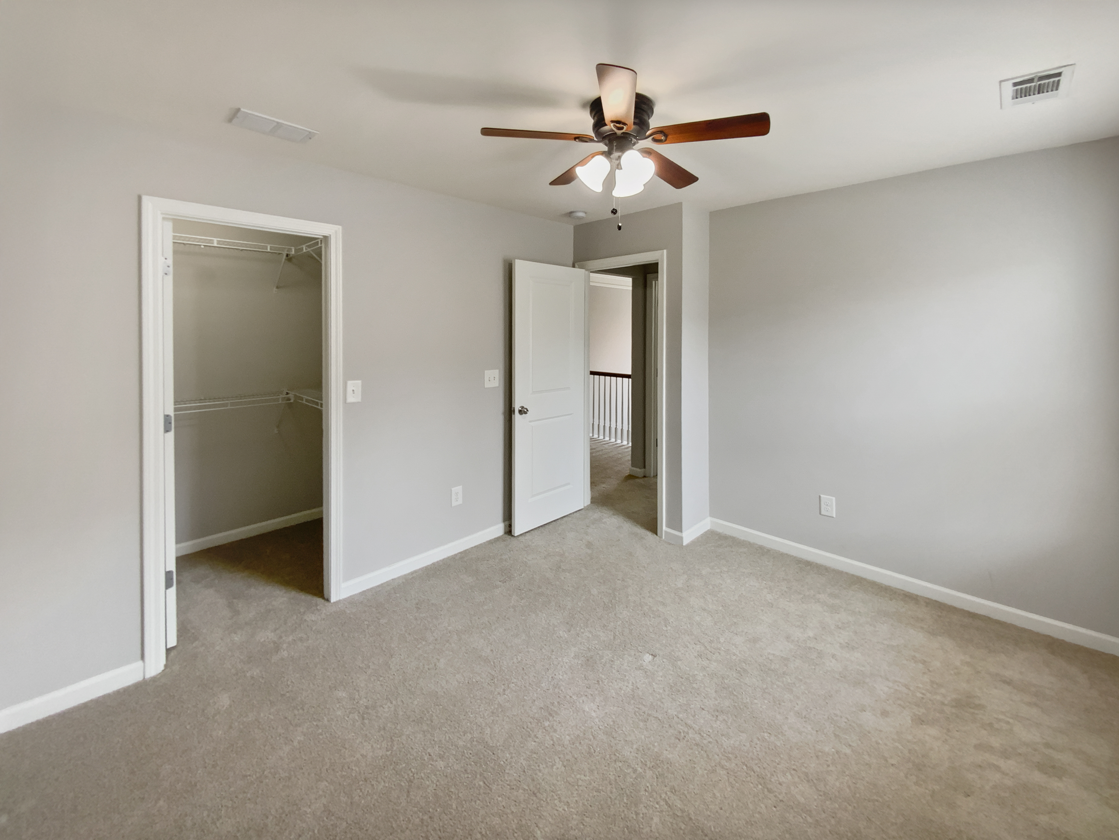 Photo 22 of 26 of 12981 Dartmore Cir, Alpharetta, GA