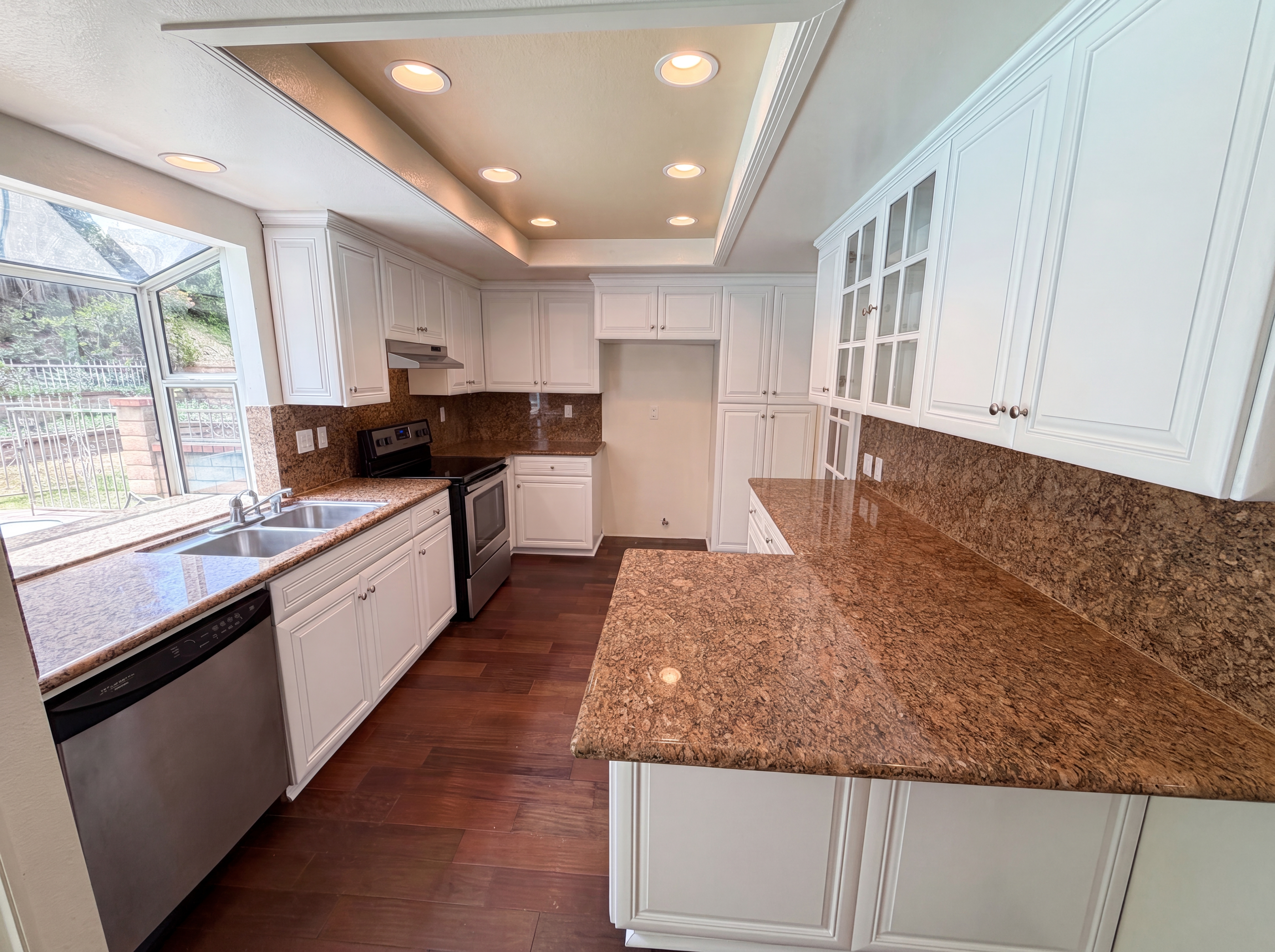 Photo 2 of 47 of 21408 Running River Ct, Diamond Bar, CA