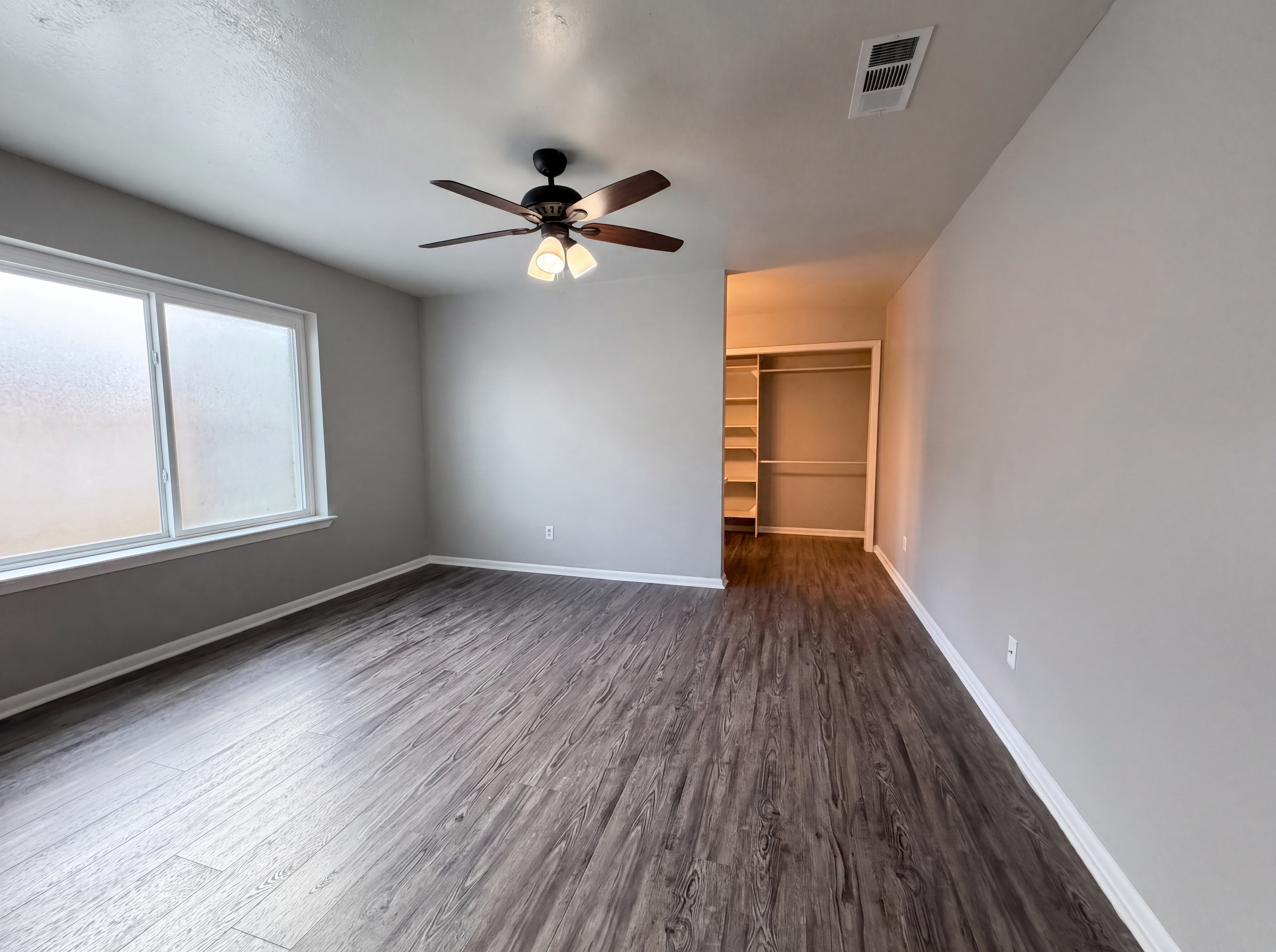 Photo 7 of 16 of 816 N 23rd St, Copperas Cove, TX