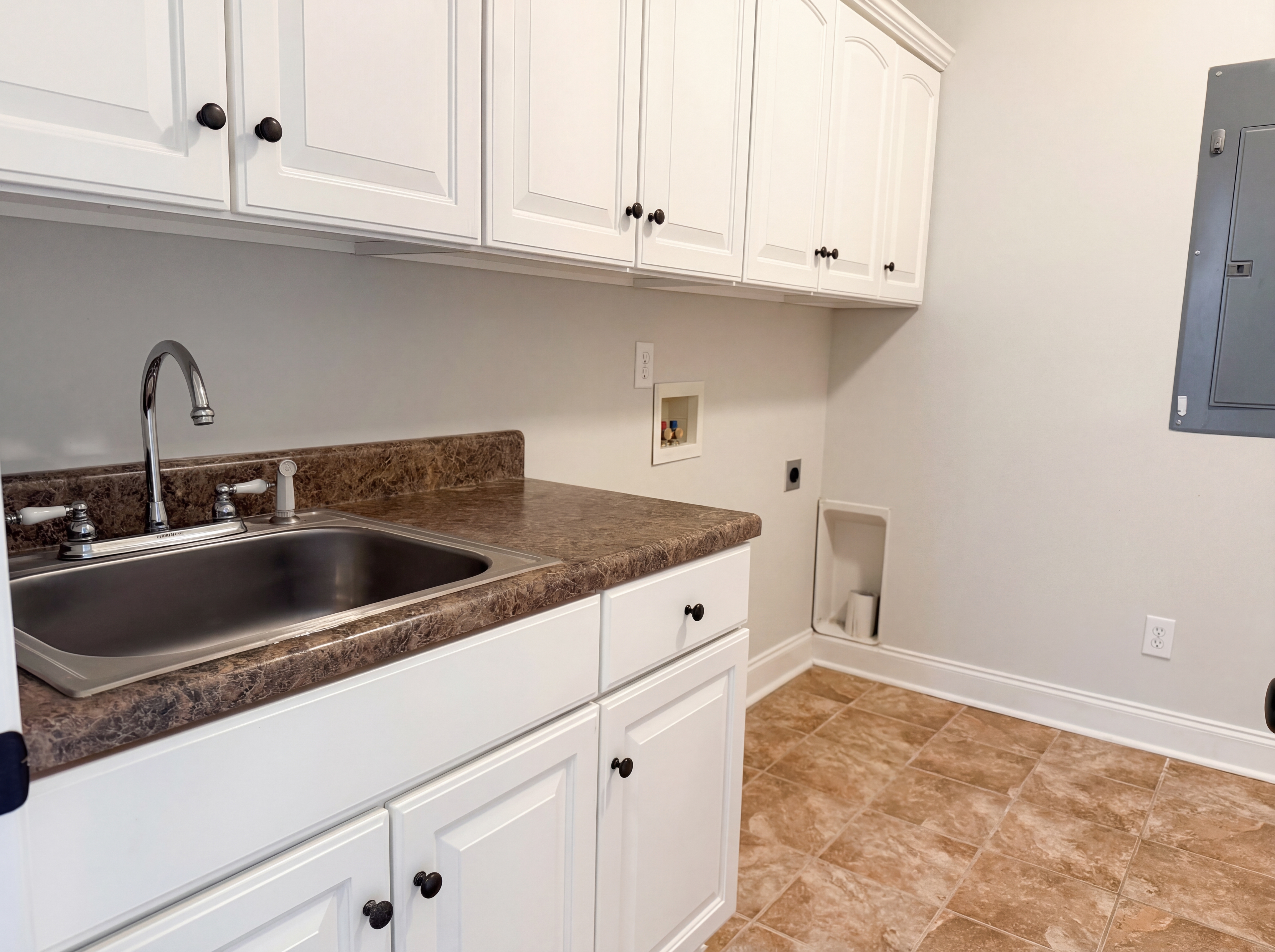 Photo 11 of 30 of 852 Indian Fork Rd, Chapin, SC