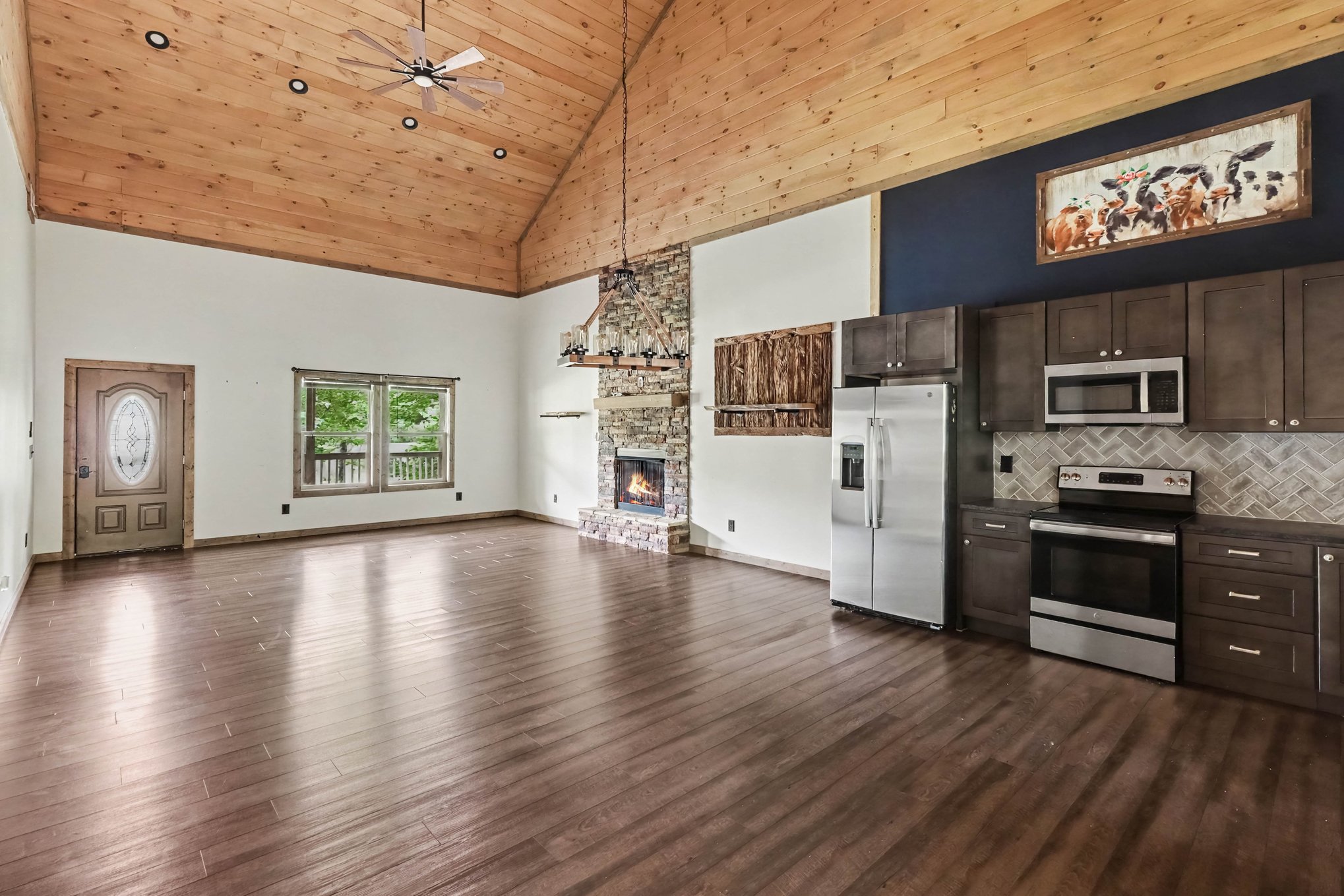 Photo 9 of 16 of 78 Lake Top Ln, Ellijay, GA
