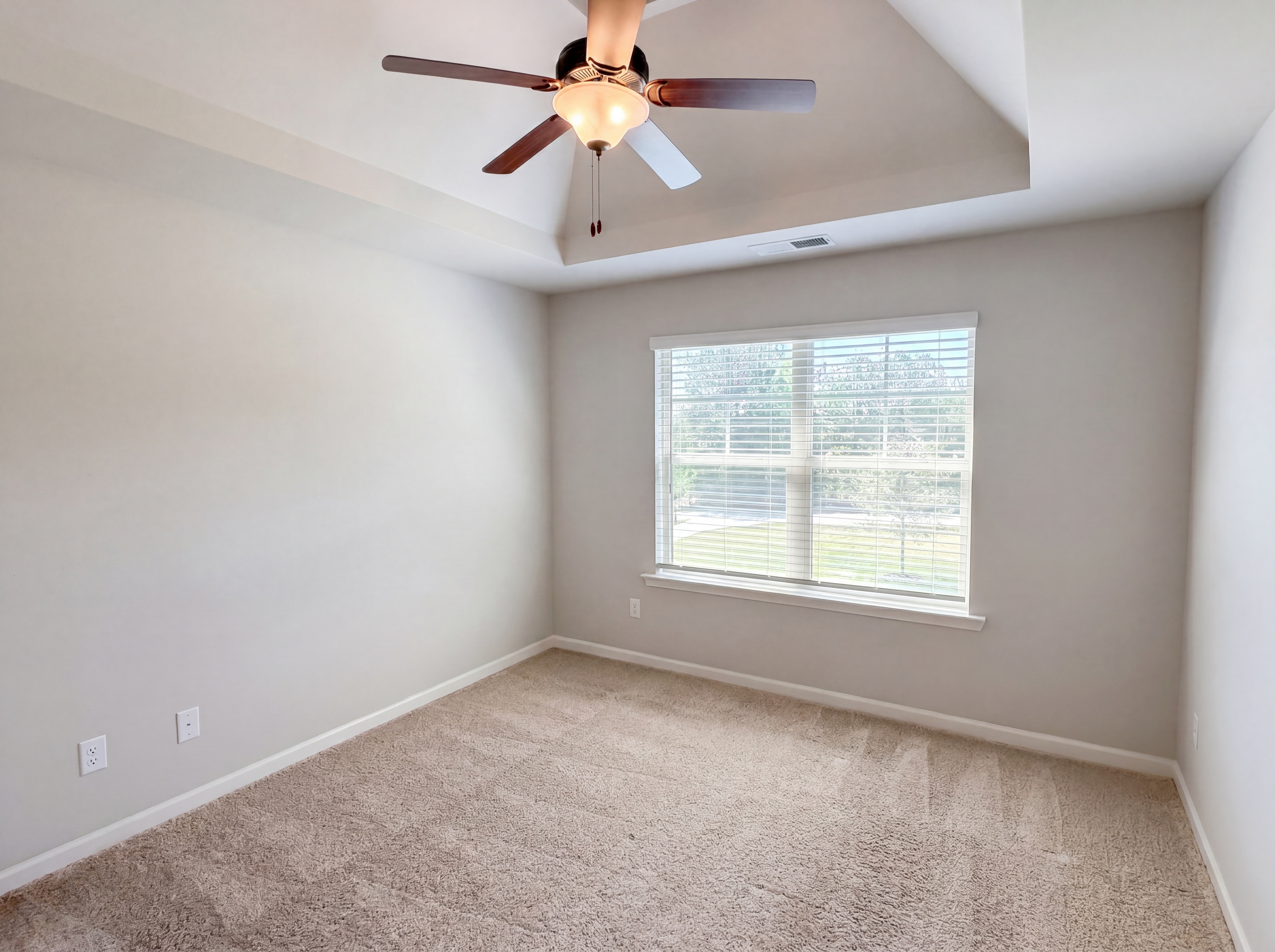 Photo 19 of 47 of 2144 Airline Rd, McDonough, GA