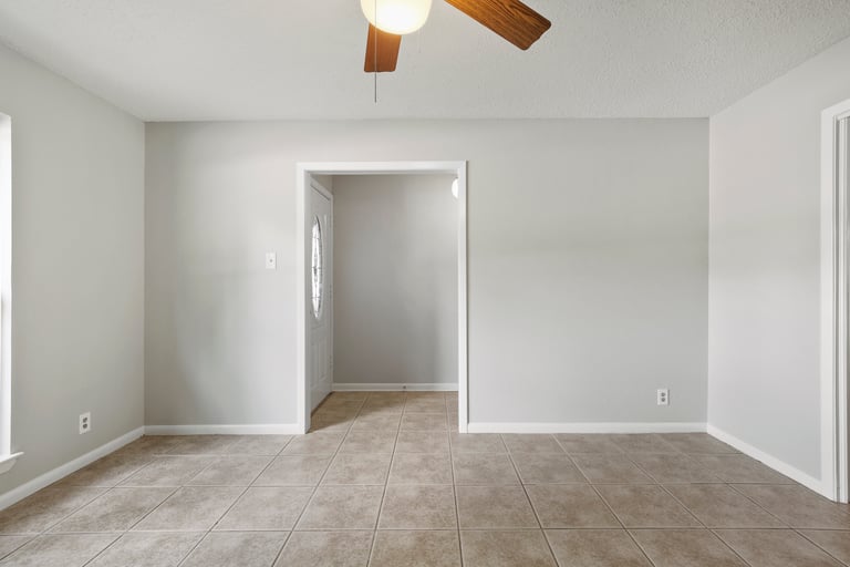 Photo 8 of 24 - 2145 Shady Grove Dr, Bedford, TX 76021