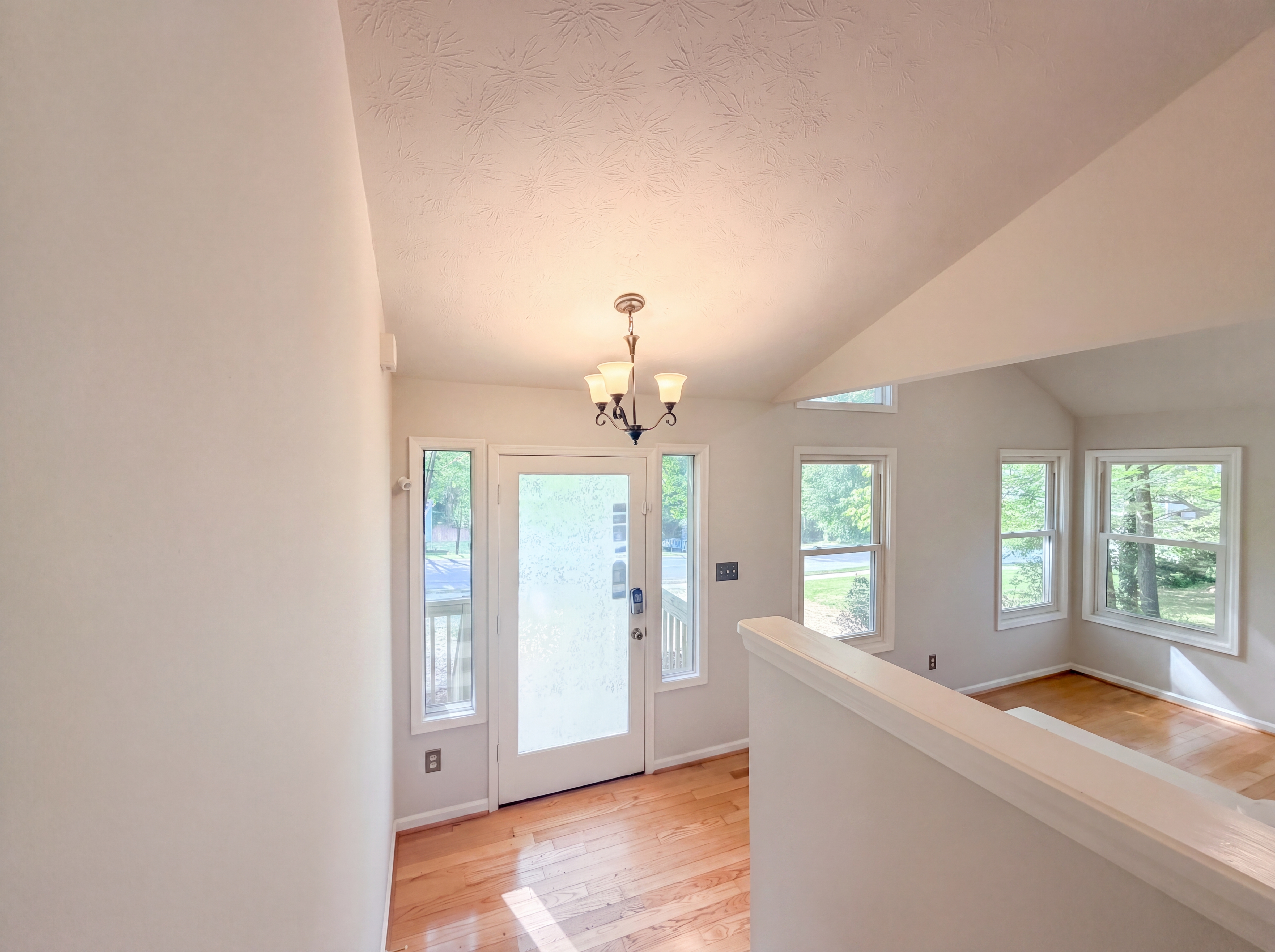 Photo 6 of 24 of 3143 Chase Ct SW, Marietta, GA