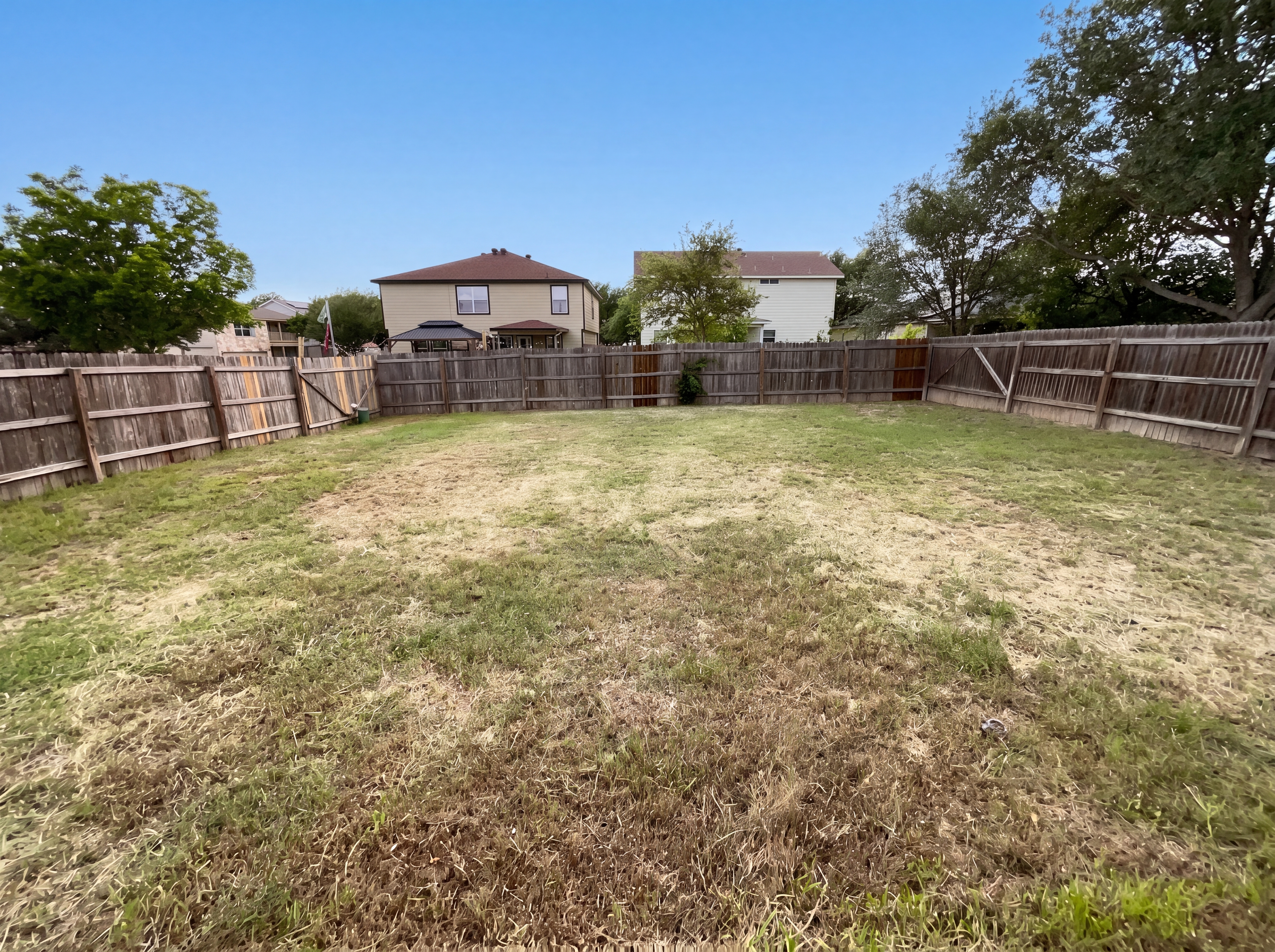 Photo 5 of 21 of 907 Magnolia Crst, San Antonio, TX