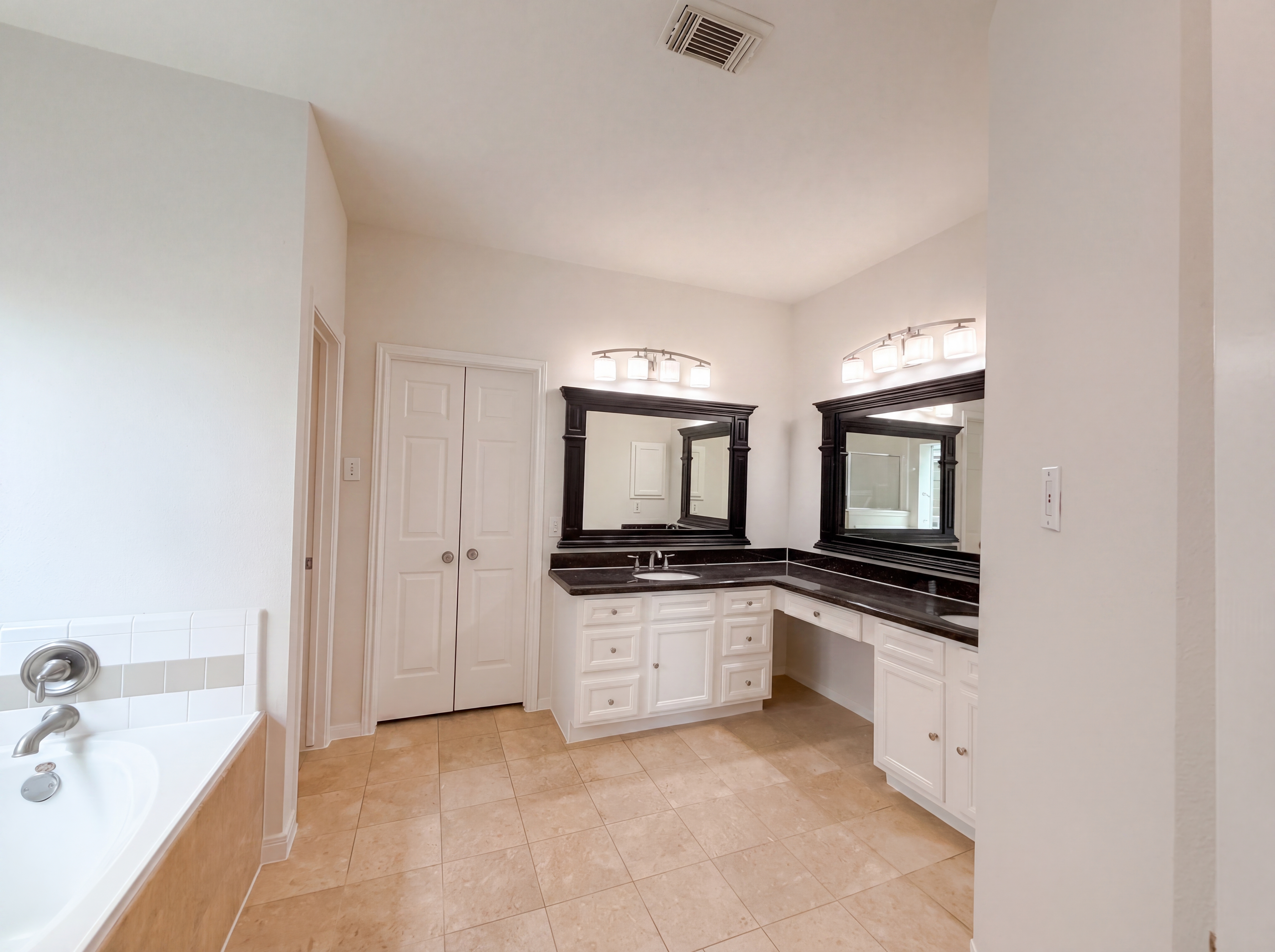 Photo 22 of 33 of 3106 Forrester Dr, Pearland, TX