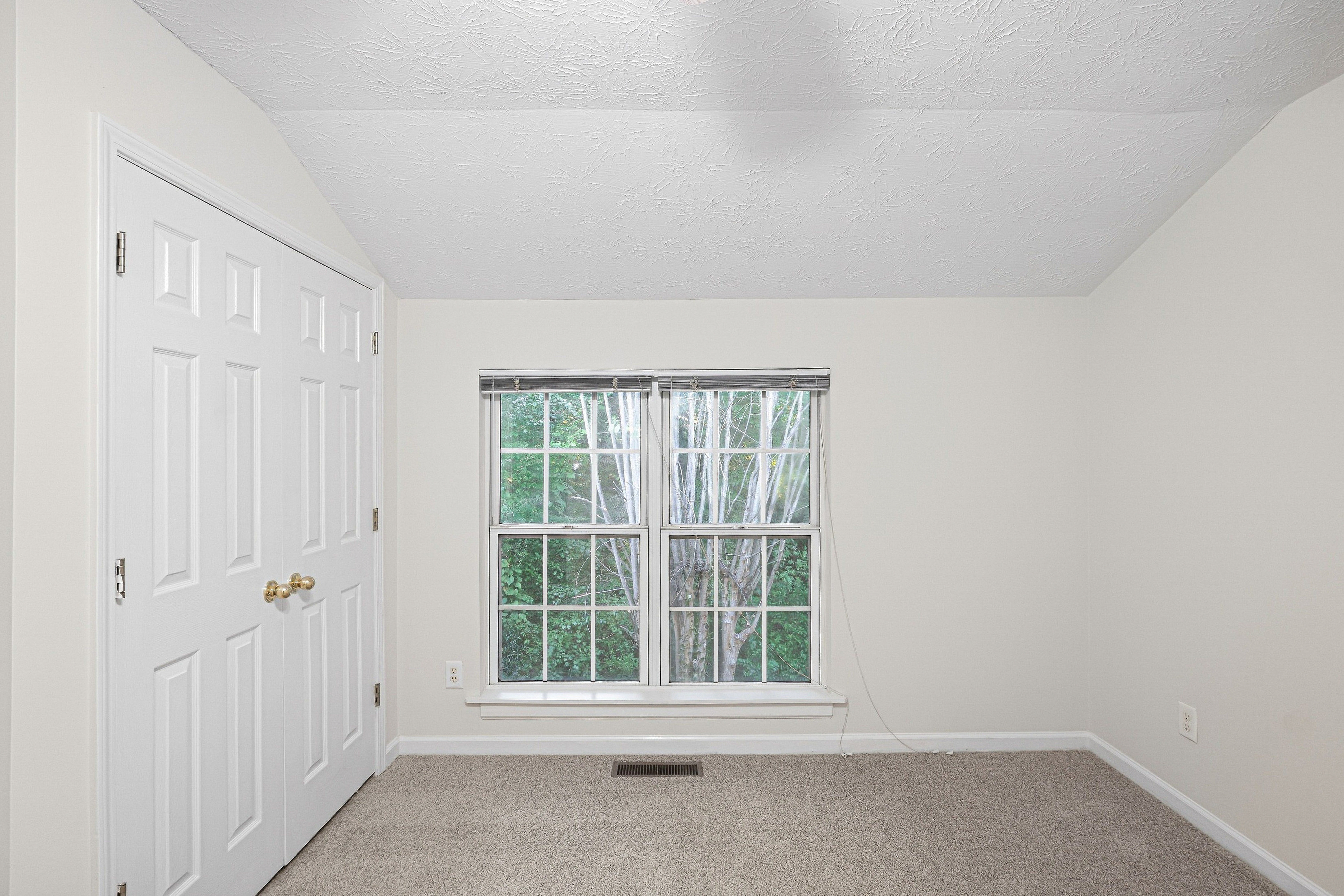Photo 39 of 60 of 2492 Halcyon Way, Lawrenceville, GA