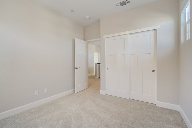 Photo 22 of 30 - 1914 Herrera Dr, Woodland, CA 95776