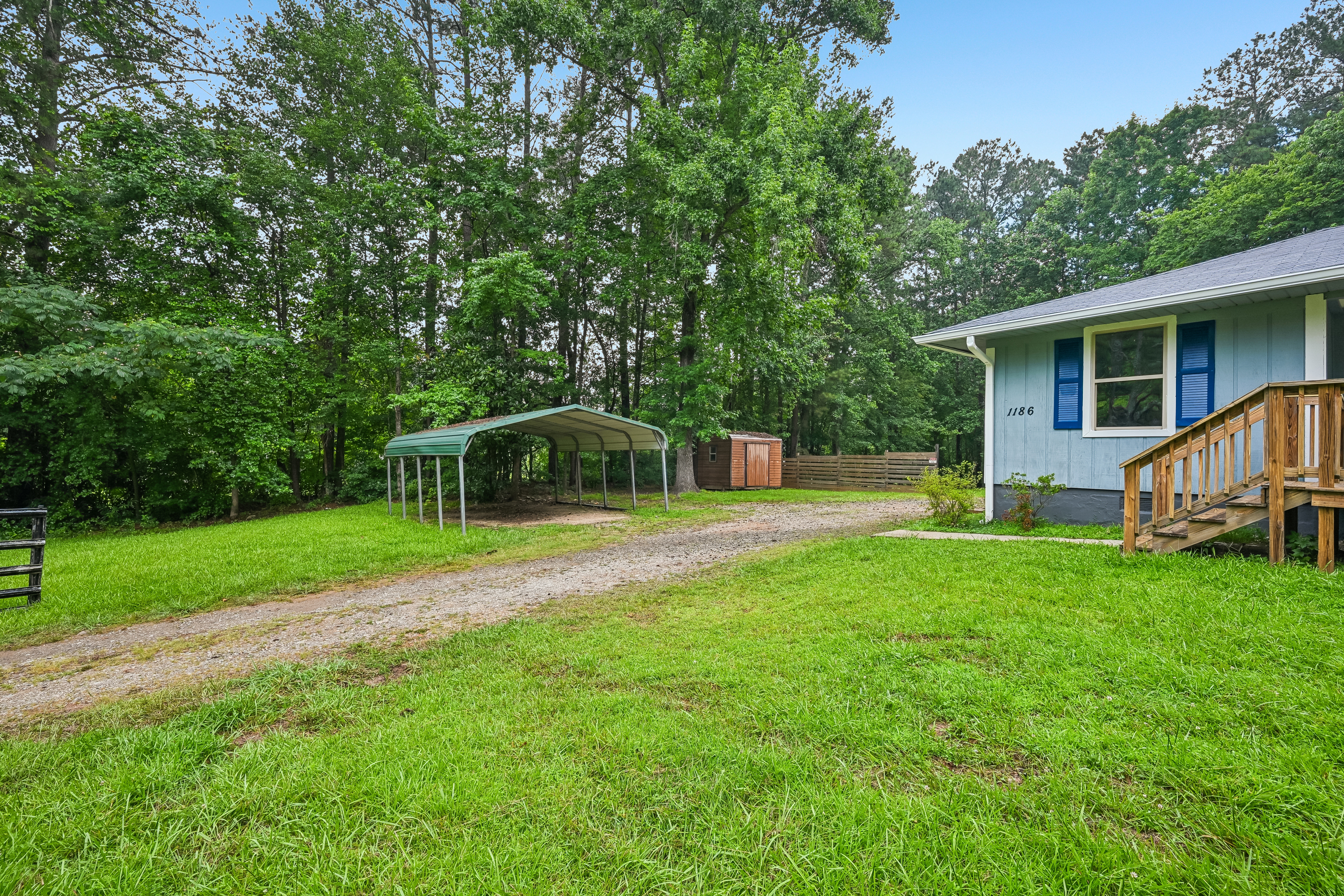 Photo 8 of 42 of 1186 Brooks Rackley Rd, Dallas, GA